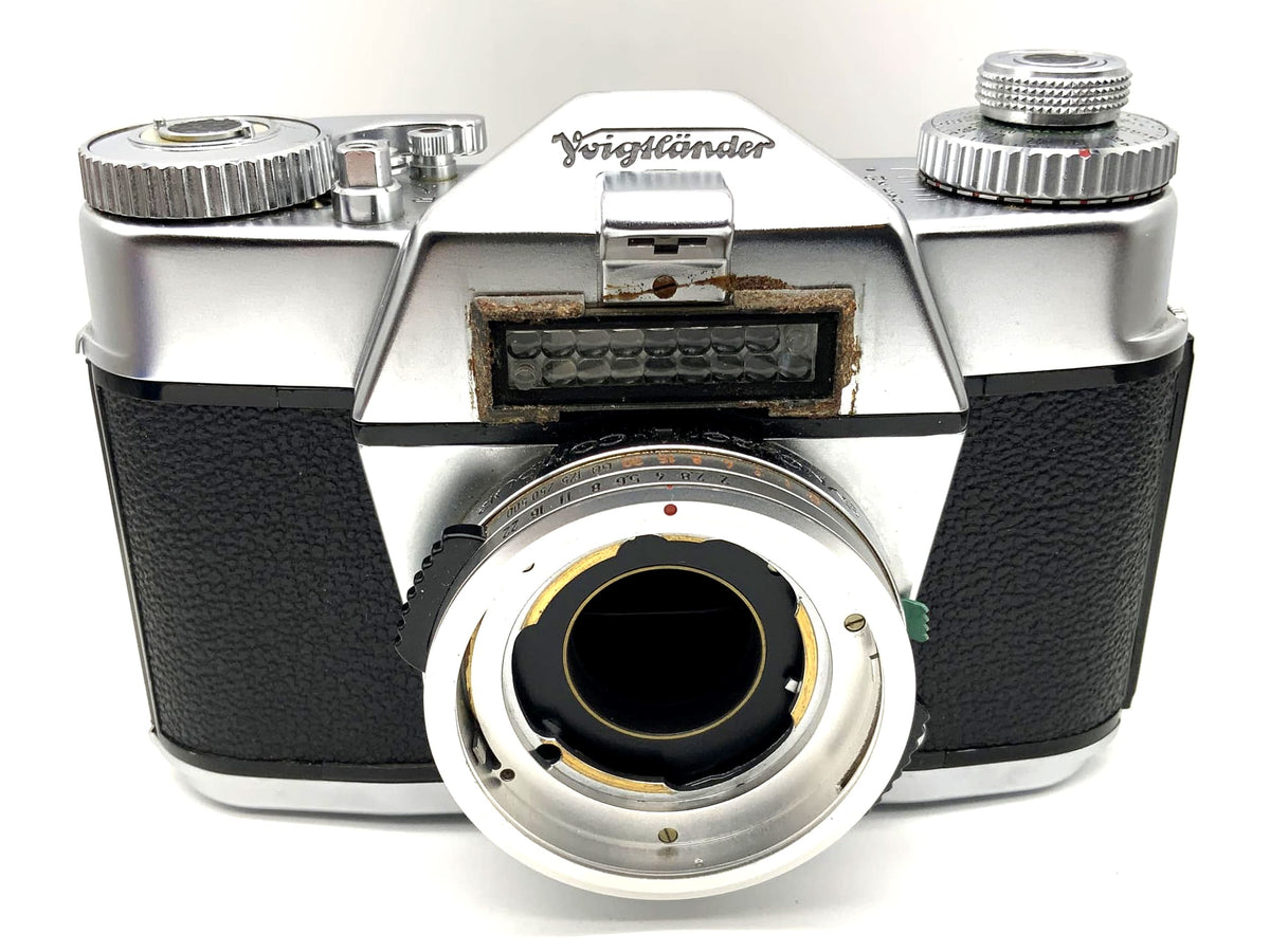 Boîtier d'appareil photo analogique SLR 35 mm Voigtländer Bessamatic de luxe (DKL)