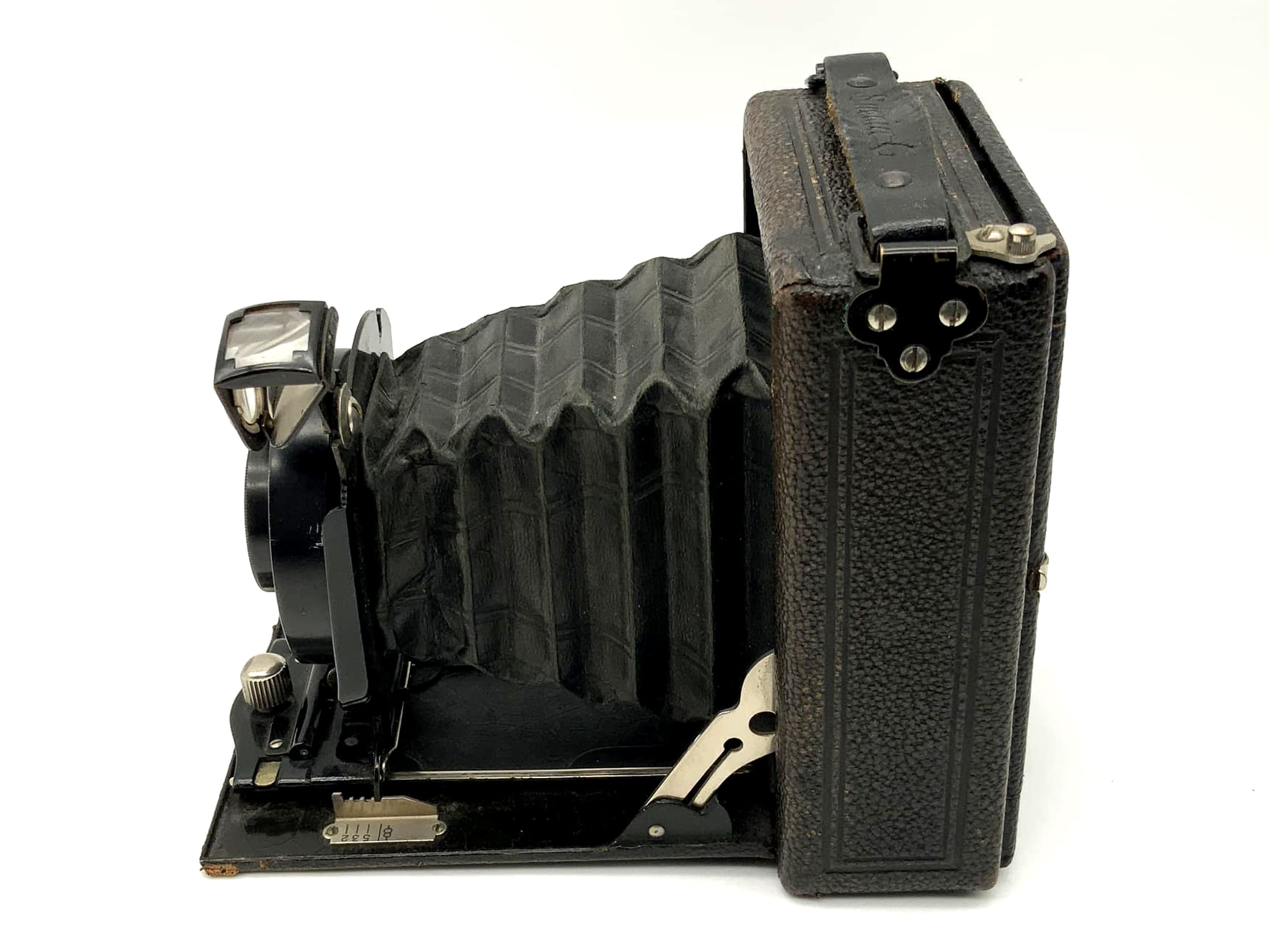 Appareil photo analogique Contessa Nettel Suevia avec objectif Anastigmat 1:6.3 F=10.5cm