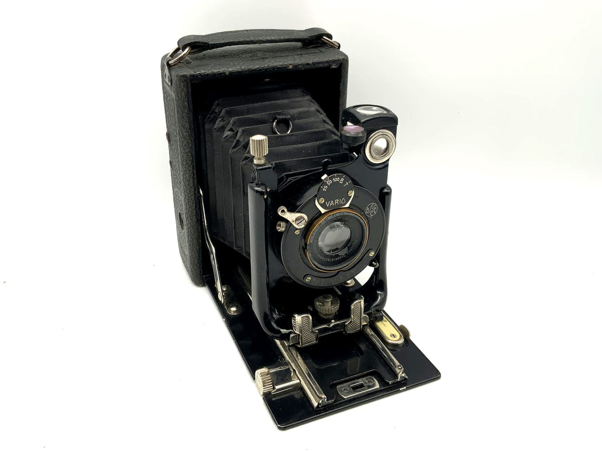 CHR. FR. Winter Sohn plate camera with Steinheil Unofocal 1:6.8 F=10.5cm Vario
