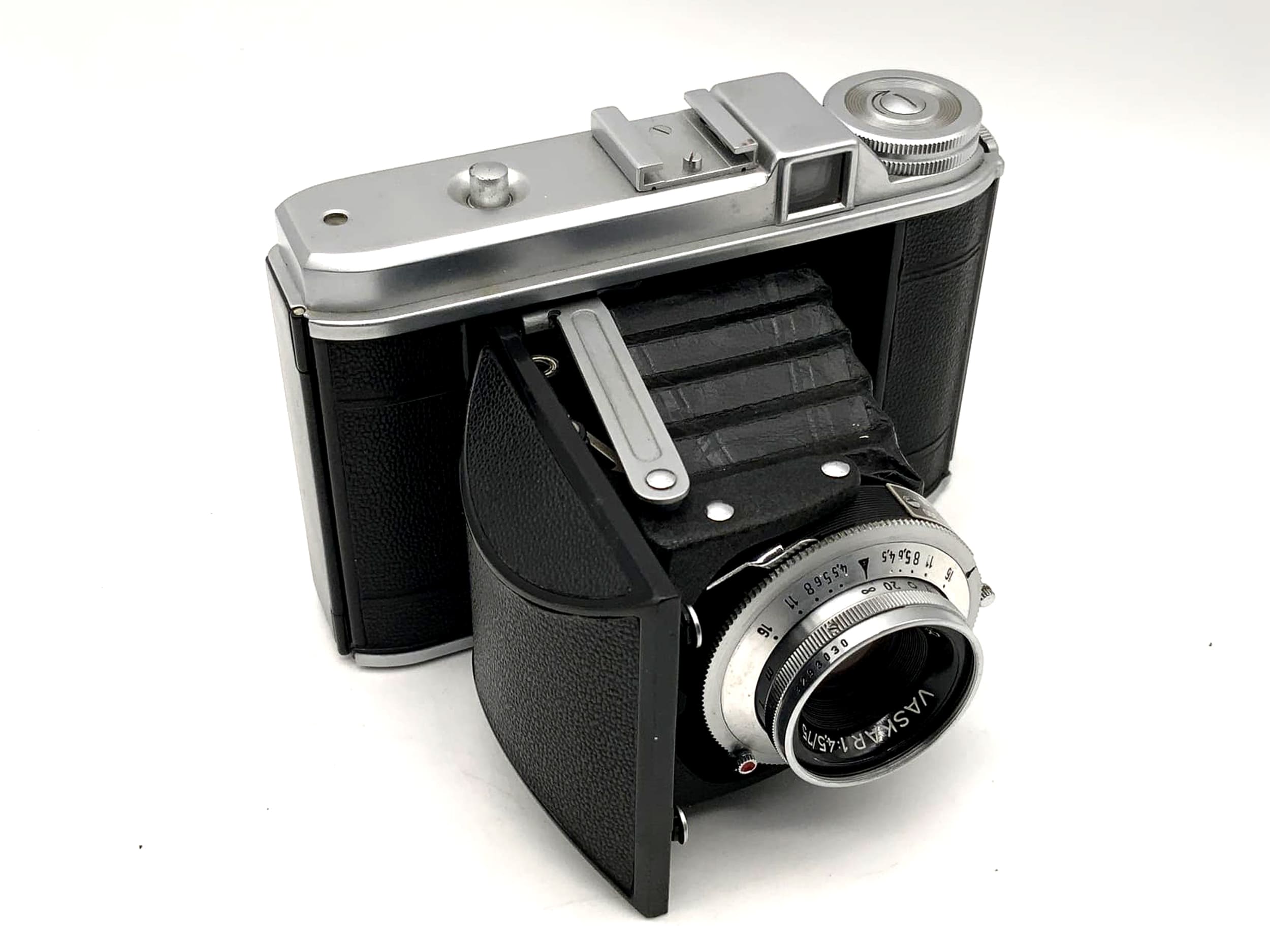 Appareil photo pliable Voigtländer Perkeo I avec caméra analogique Vaskar 1:4,5/75 Prontor-S 6x6