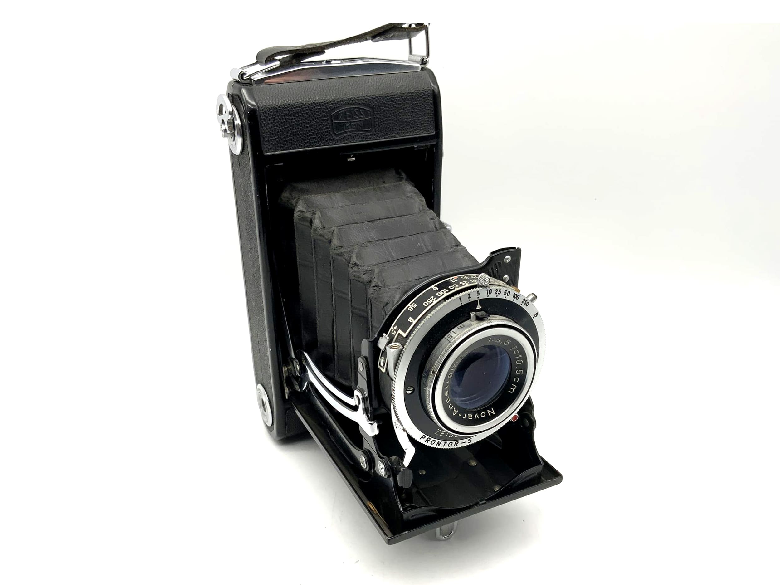 Appareil photo pliant Zeiss Ikon Nettar 515/2 avec objectif Novar Anastigmat 1:4,5/10,5 cm Prontor-S