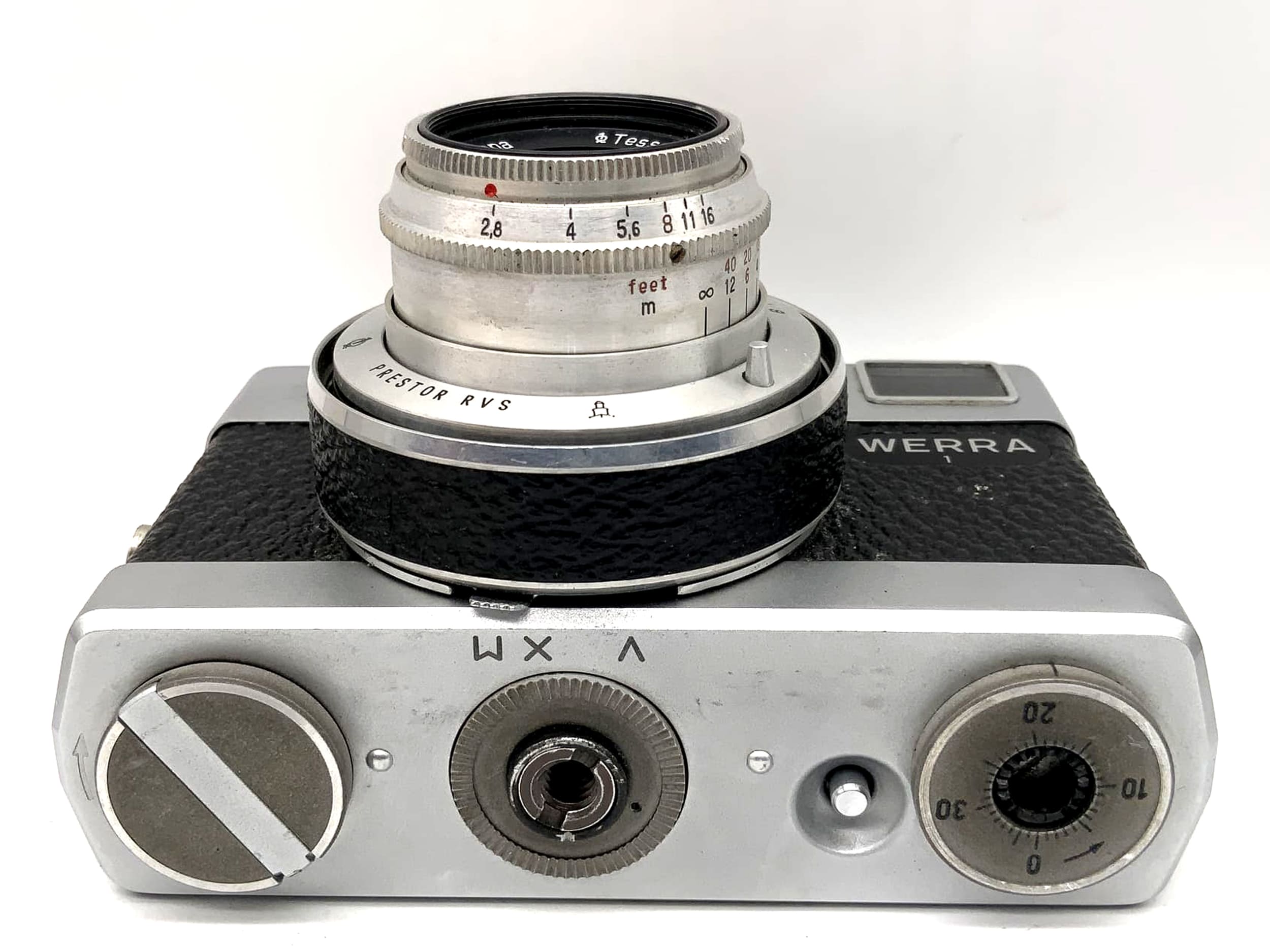 Appareil photo à visée directe Carl Zeiss Werra 1 avec objectif Tessar 2.8/50 Prestor RVS analogique