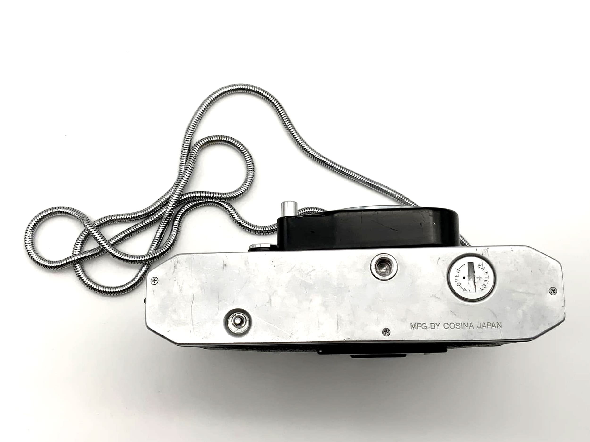 Appareil photo reflex argentique Cosina Hi-Lite 405 (boîtier 35 mm)