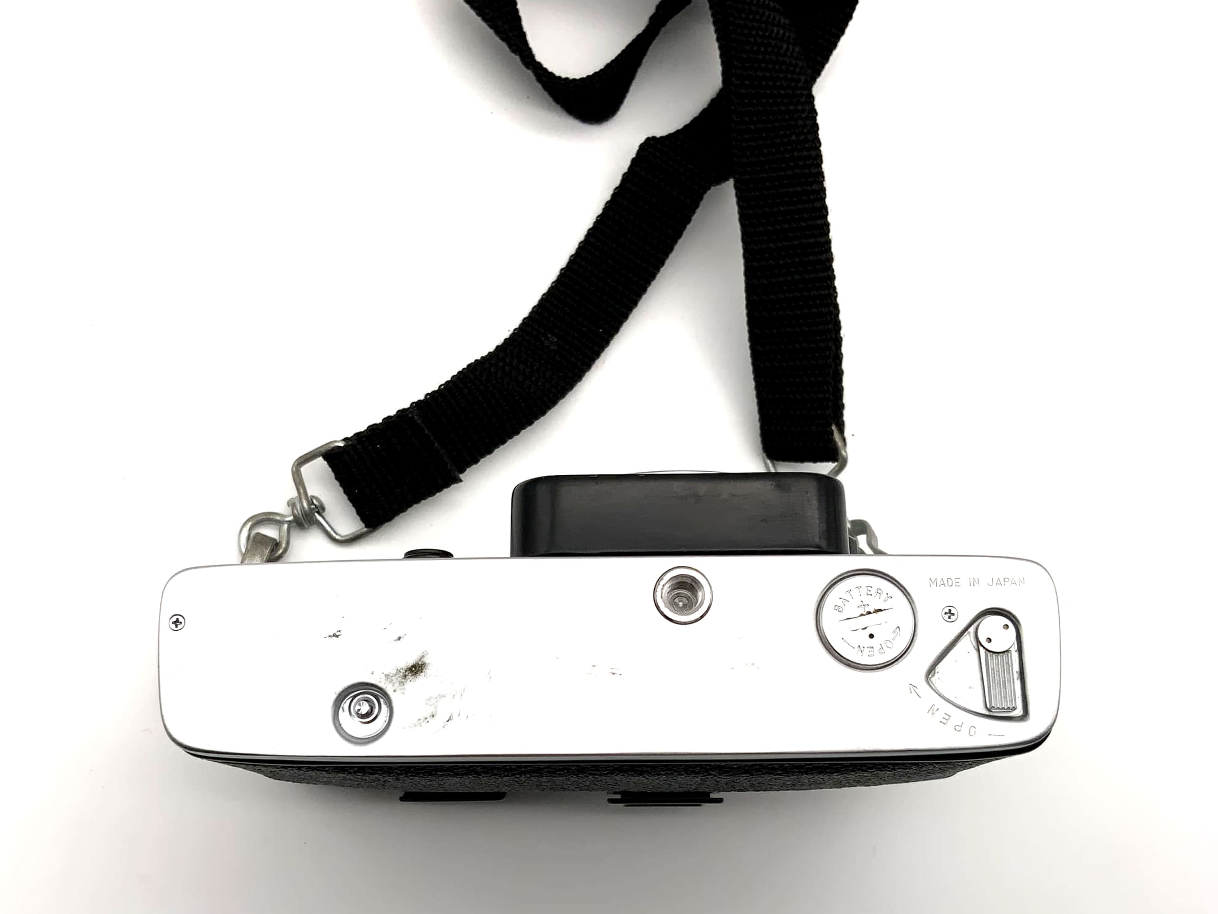 Appareil photo reflex mono-objectif analogique Carena SRH-1000 (boîtier 35 mm)