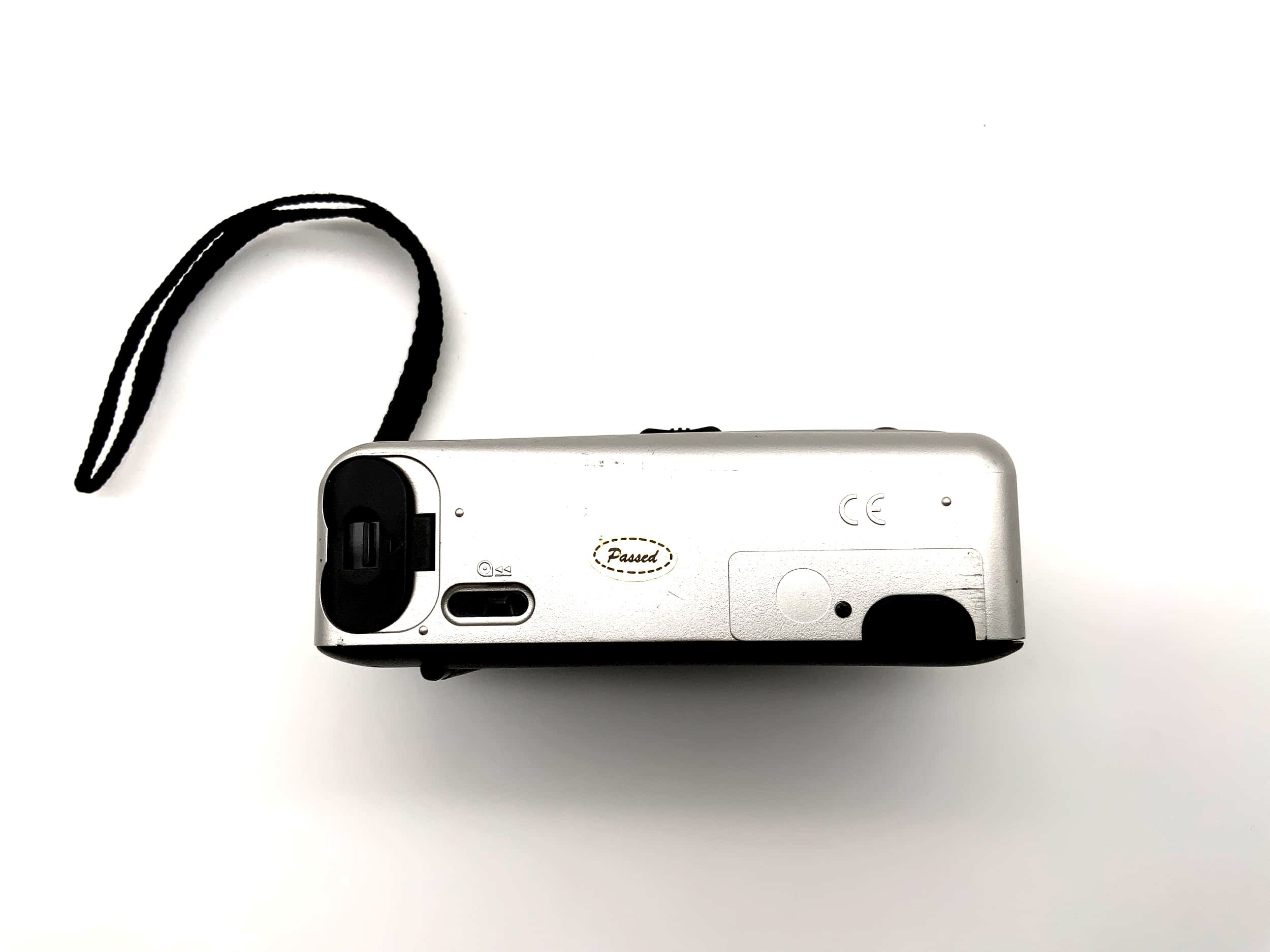 KH 30 Appareil photo compact argentique point &amp; shoot autofocus AF 35 mm