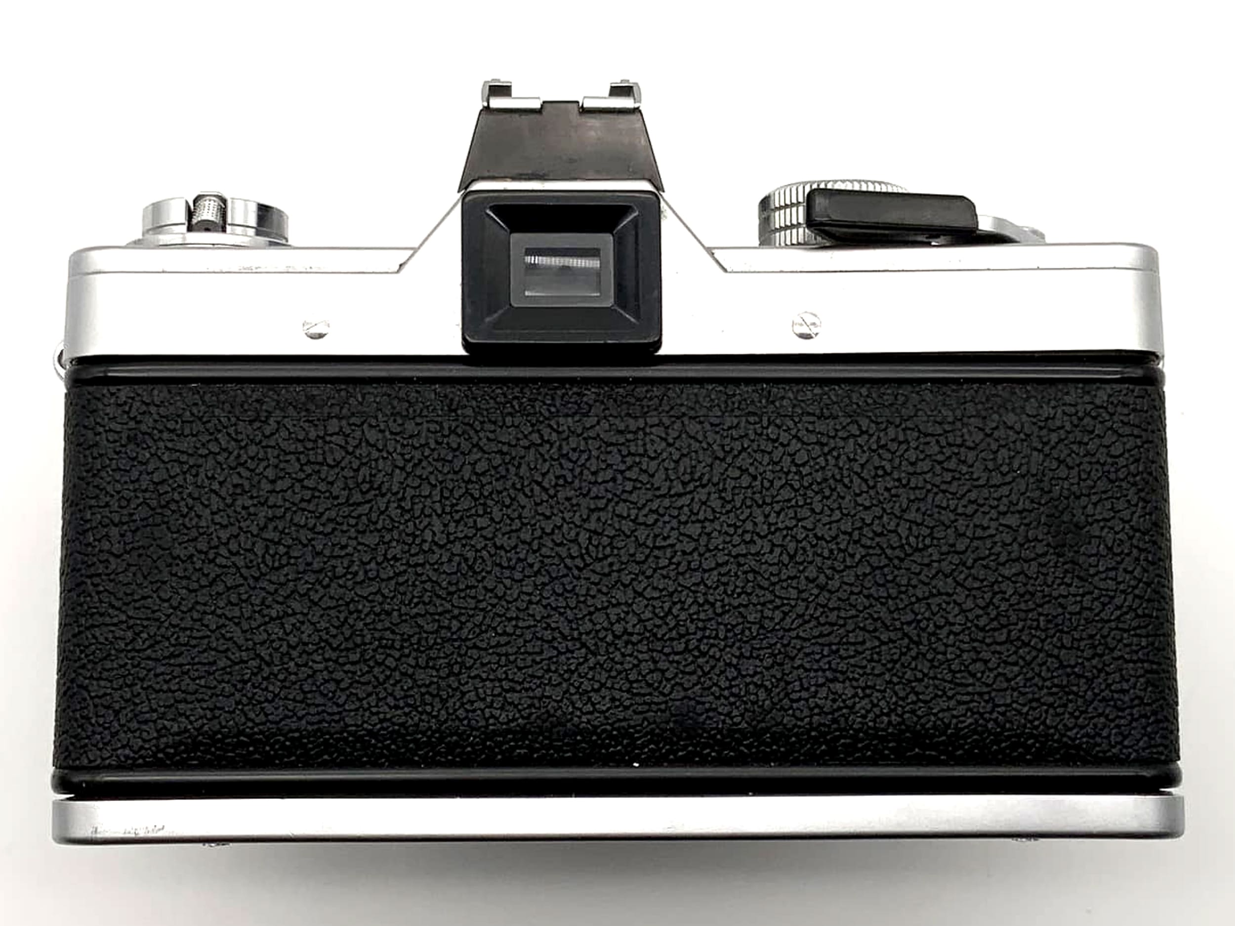 Pentacon Praktica LTL3 with 2.8 29mm lens, 35mm analog SLR camera
