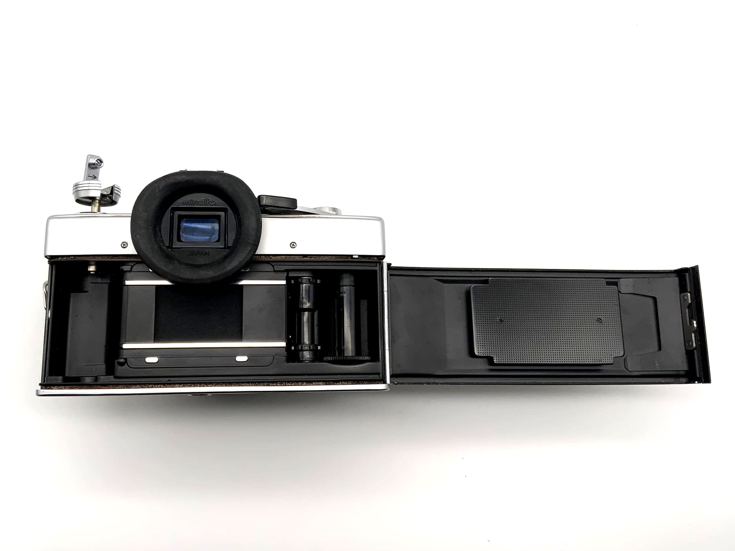 Minolta SRT 101 avec objectif Minolta MD 1.7 50 mm, appareil photo reflex argentique 35 mm.