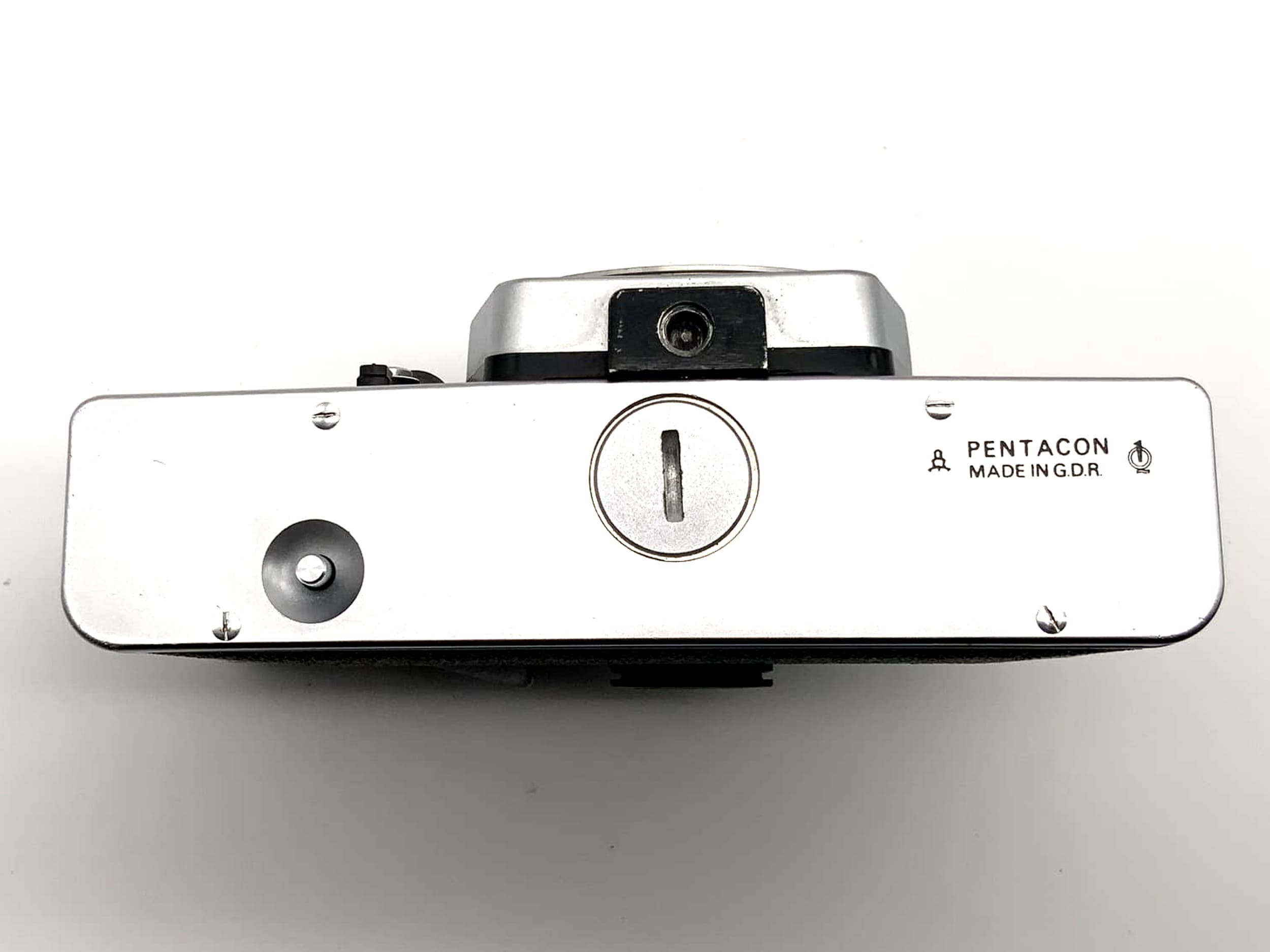Appareil photo reflex numérique Pentacon Praktica LTL (boîtier argentique 35 mm)