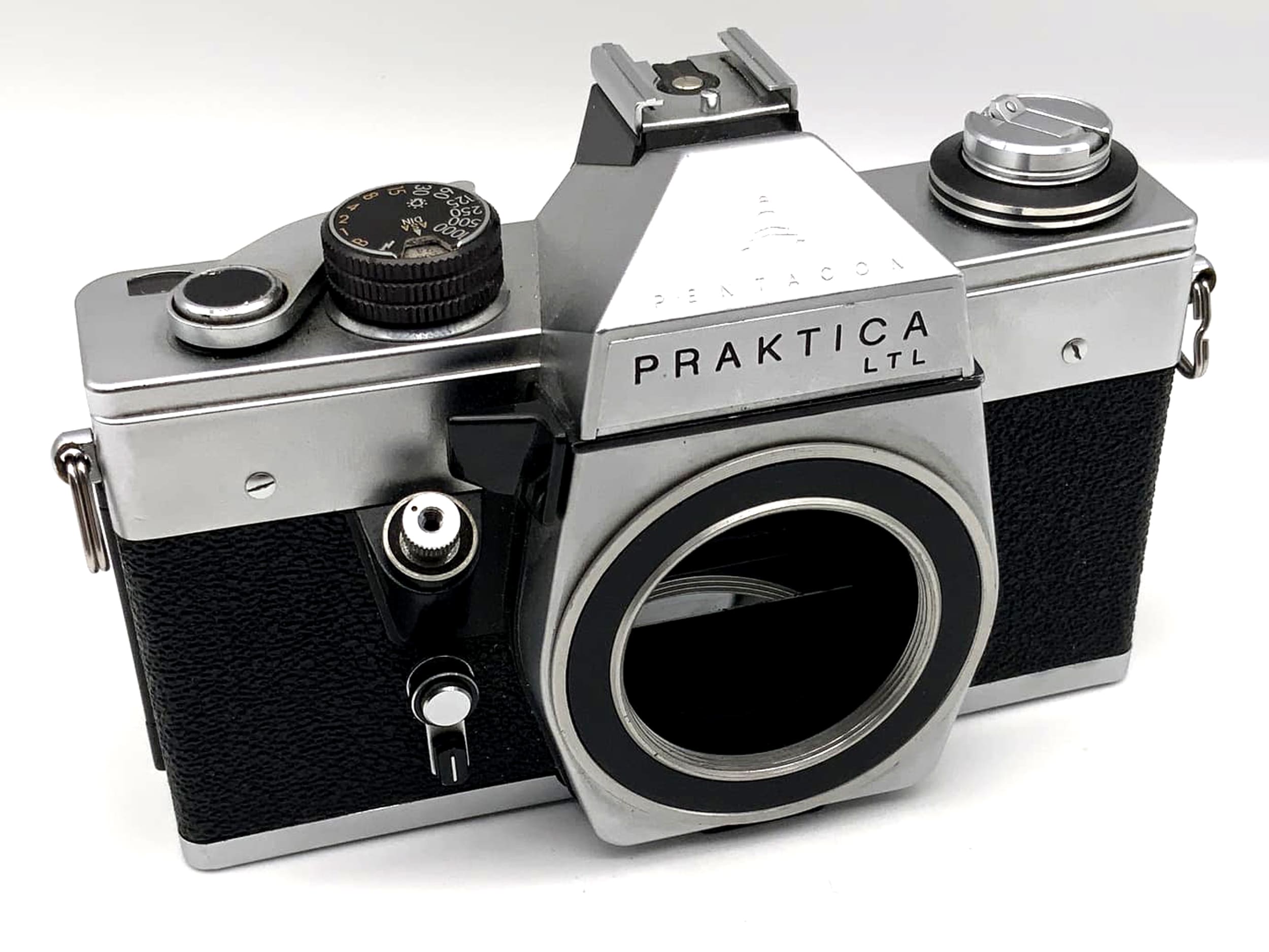 Appareil photo reflex numérique Pentacon Praktica LTL (boîtier argentique 35 mm)