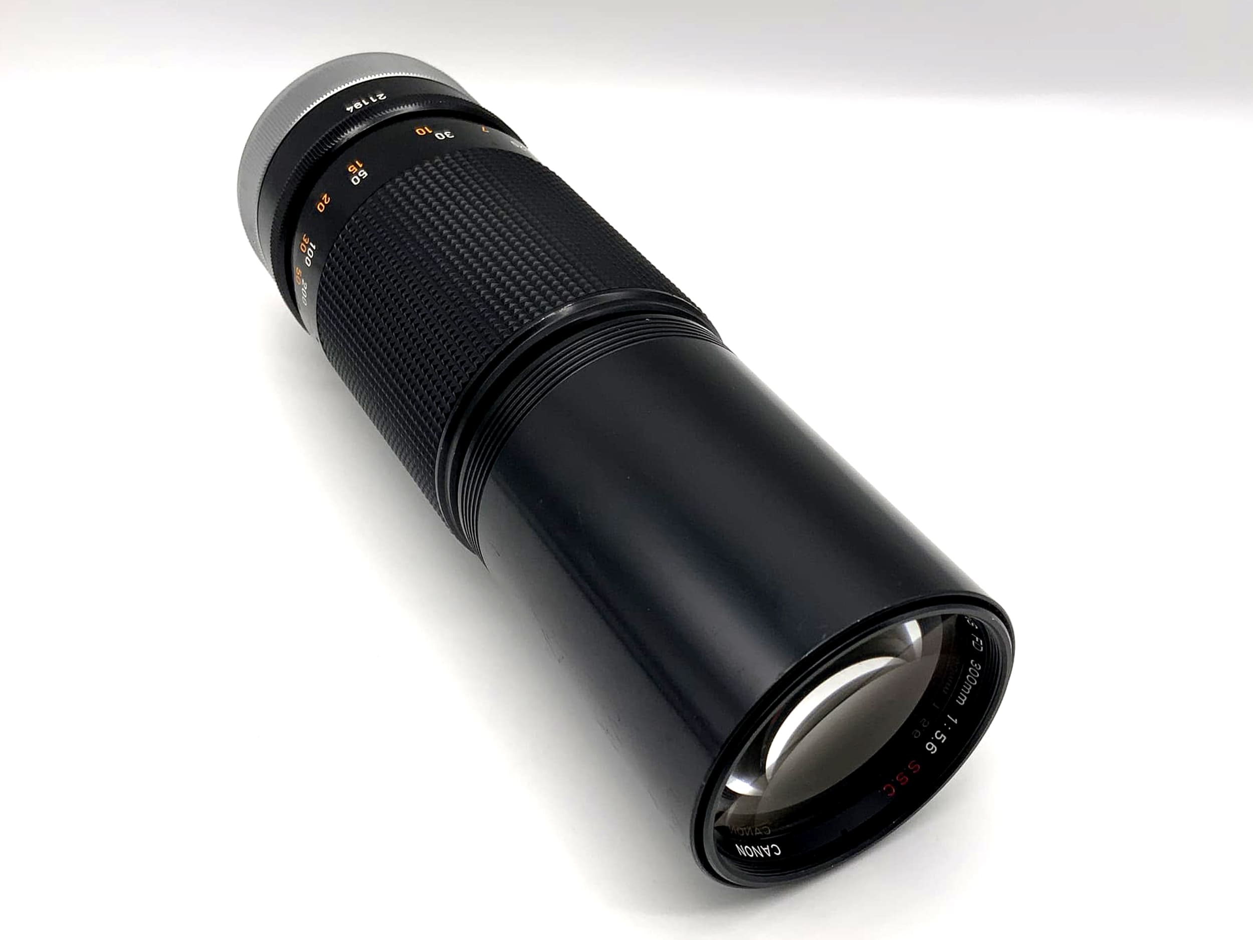 Objectif zoom Canon FD 300 mm 1:5.6 SSC, téléobjectif analogique