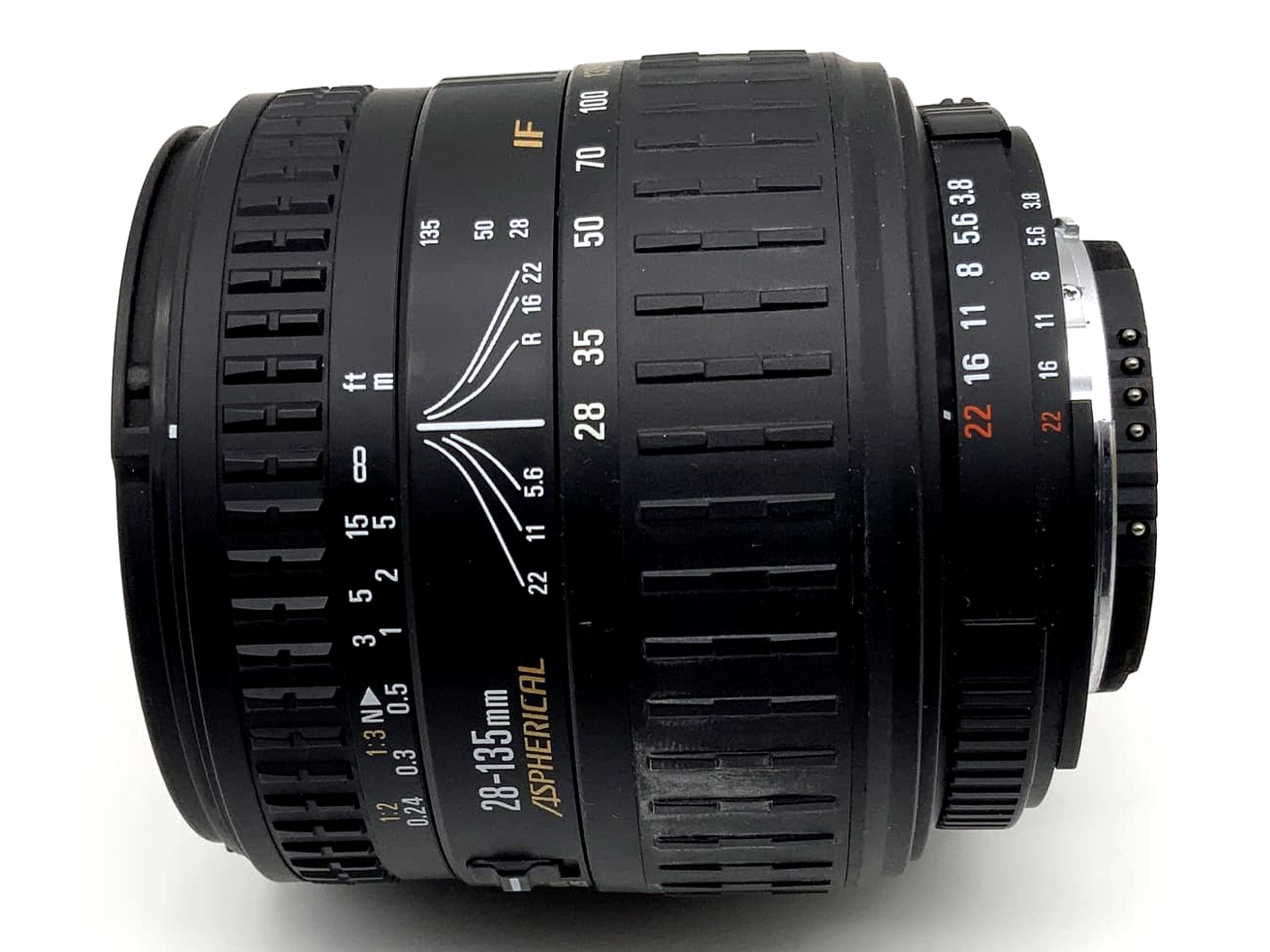 Objectif numérique Sigma Aspherical IF F3.8-5.6 28-135 mm (Nikon F) - dans son emballage d'origine