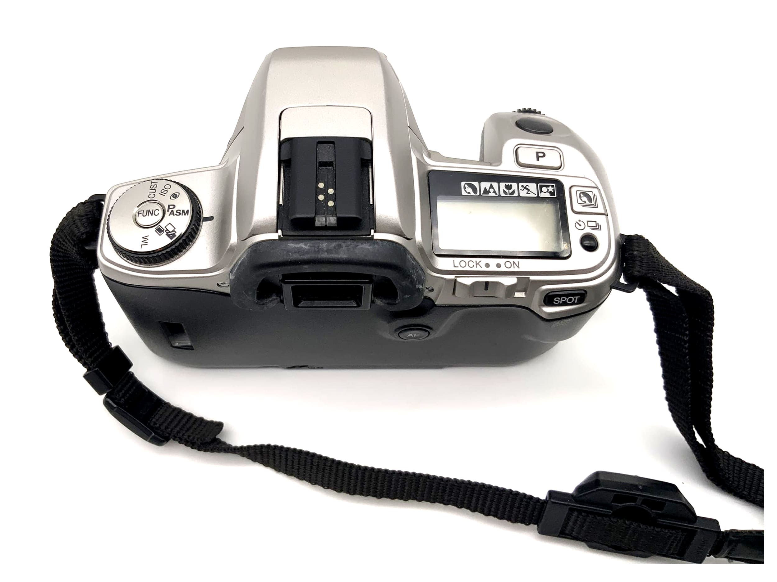 Minolta Dynax 505 si Boîtier Appareil photo reflex autofocus