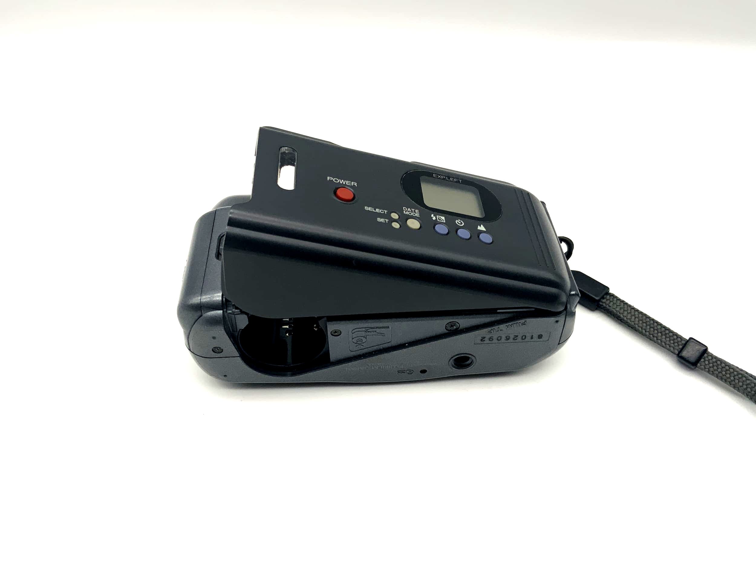 Appareil photo compact Fuji DL-550 Zoom Date Point &amp; Shoot autofocus AF argentique