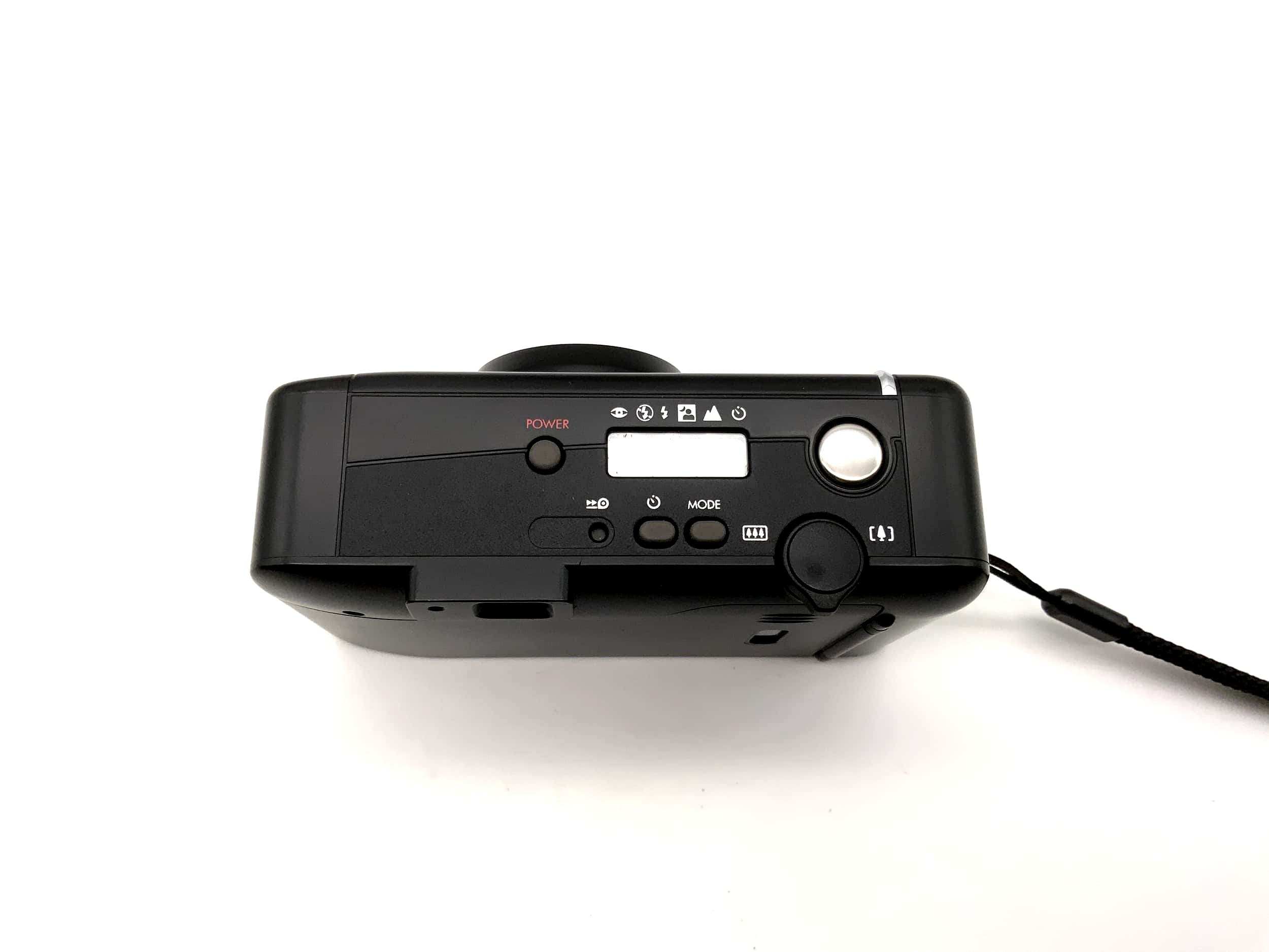 Appareil photo argentique compact Tronic AF 3590, format 35 mm.