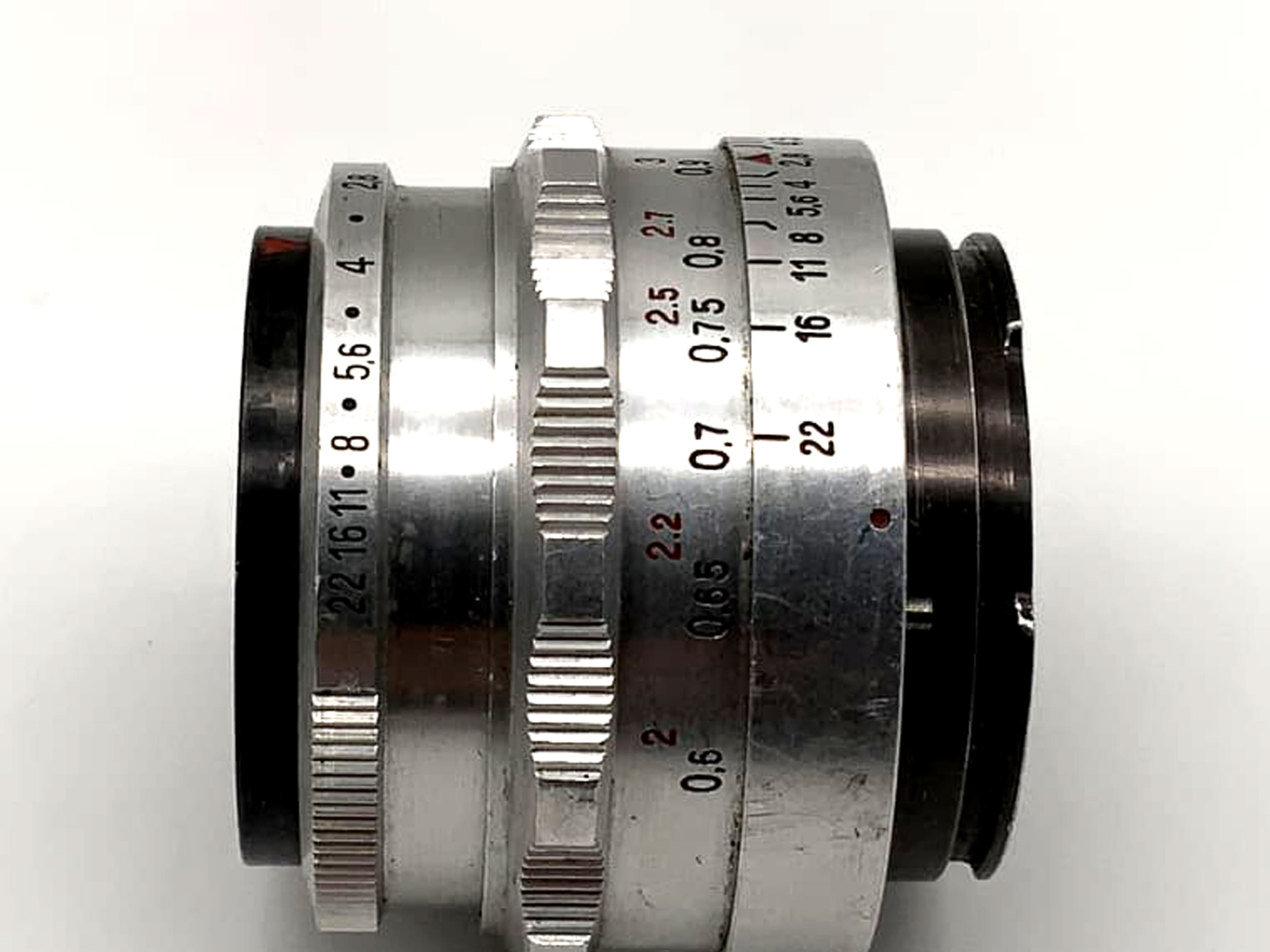 Objectif Carl Zeiss Jena Tessar f/2.8 50 mm, monture Exa analogique