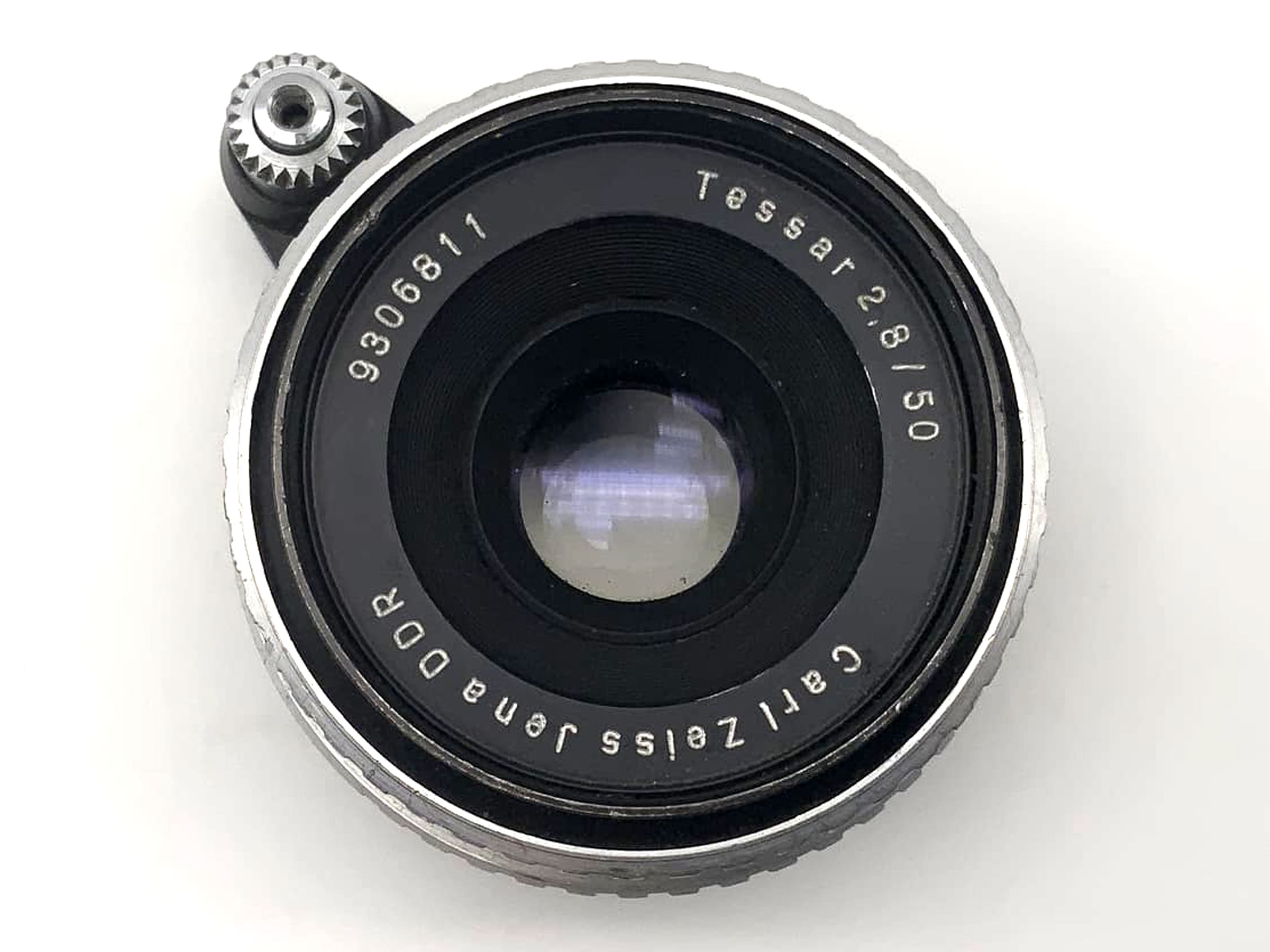 Objectif Carl Zeiss Jena Tessar f/2.8 50 mm, monture Exa analogique, Zebra