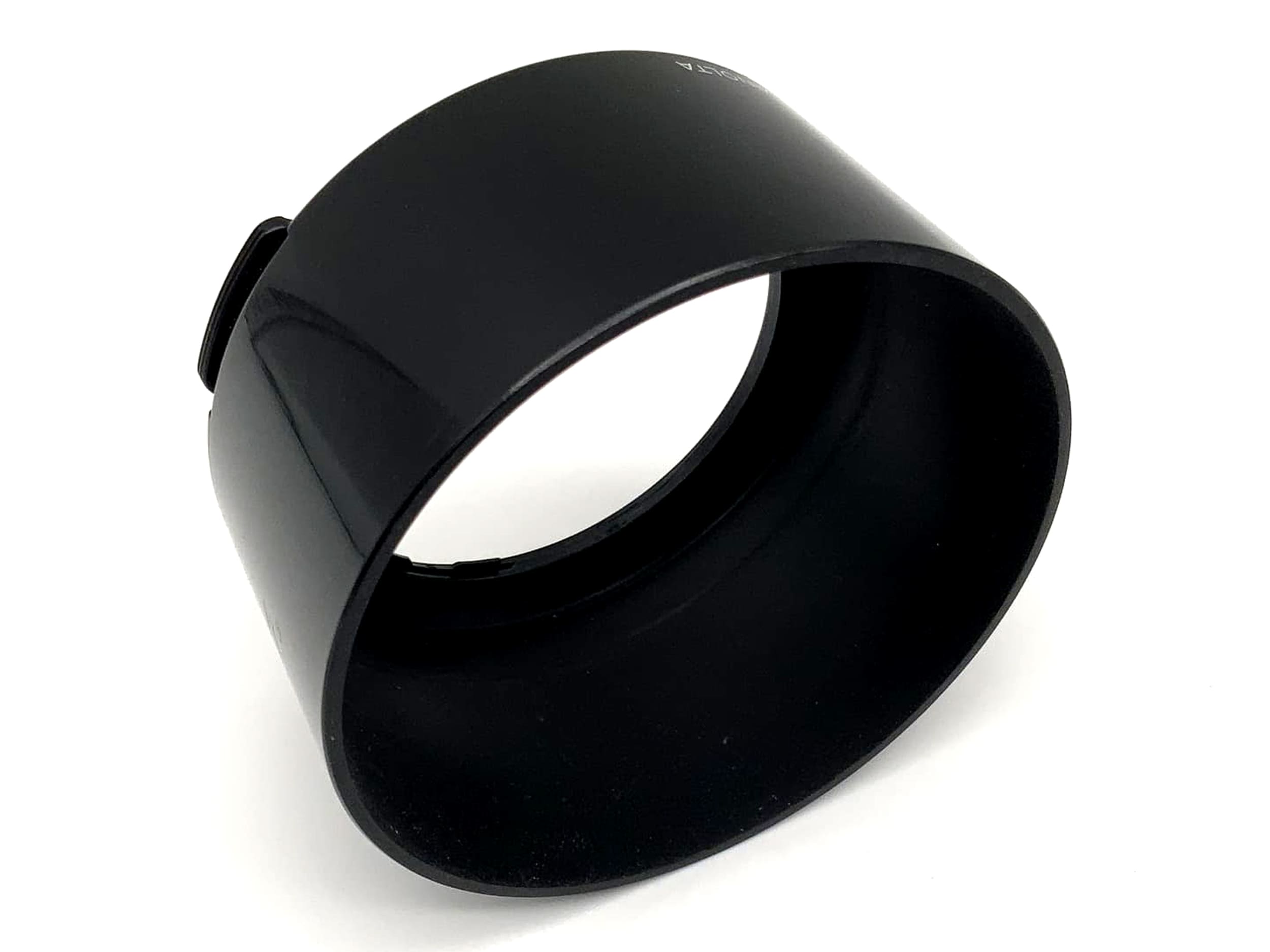 Minolta A 70-210 / 1:4 lens hood, plastic