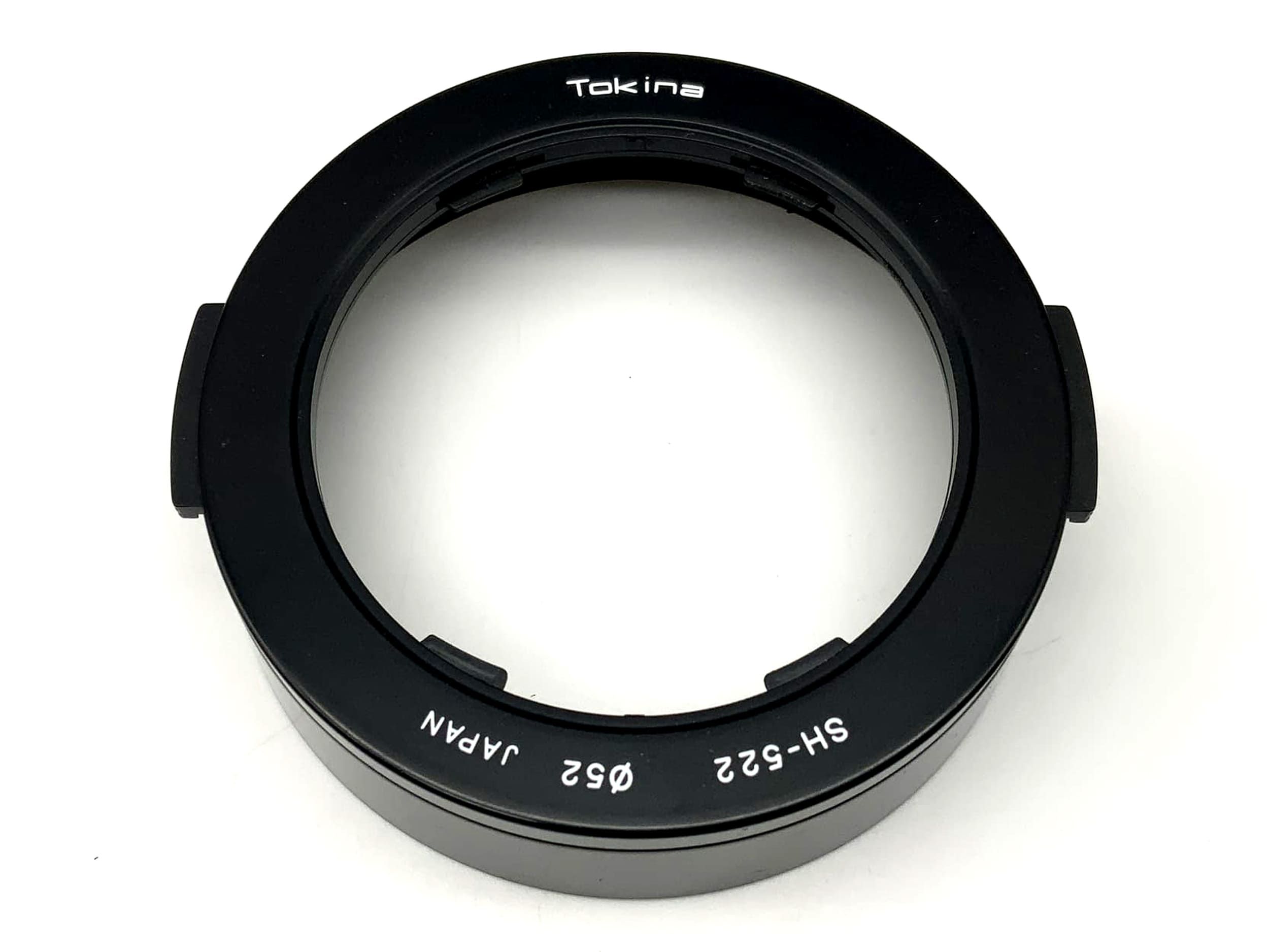 Tokina SH-522 52mm lens hood