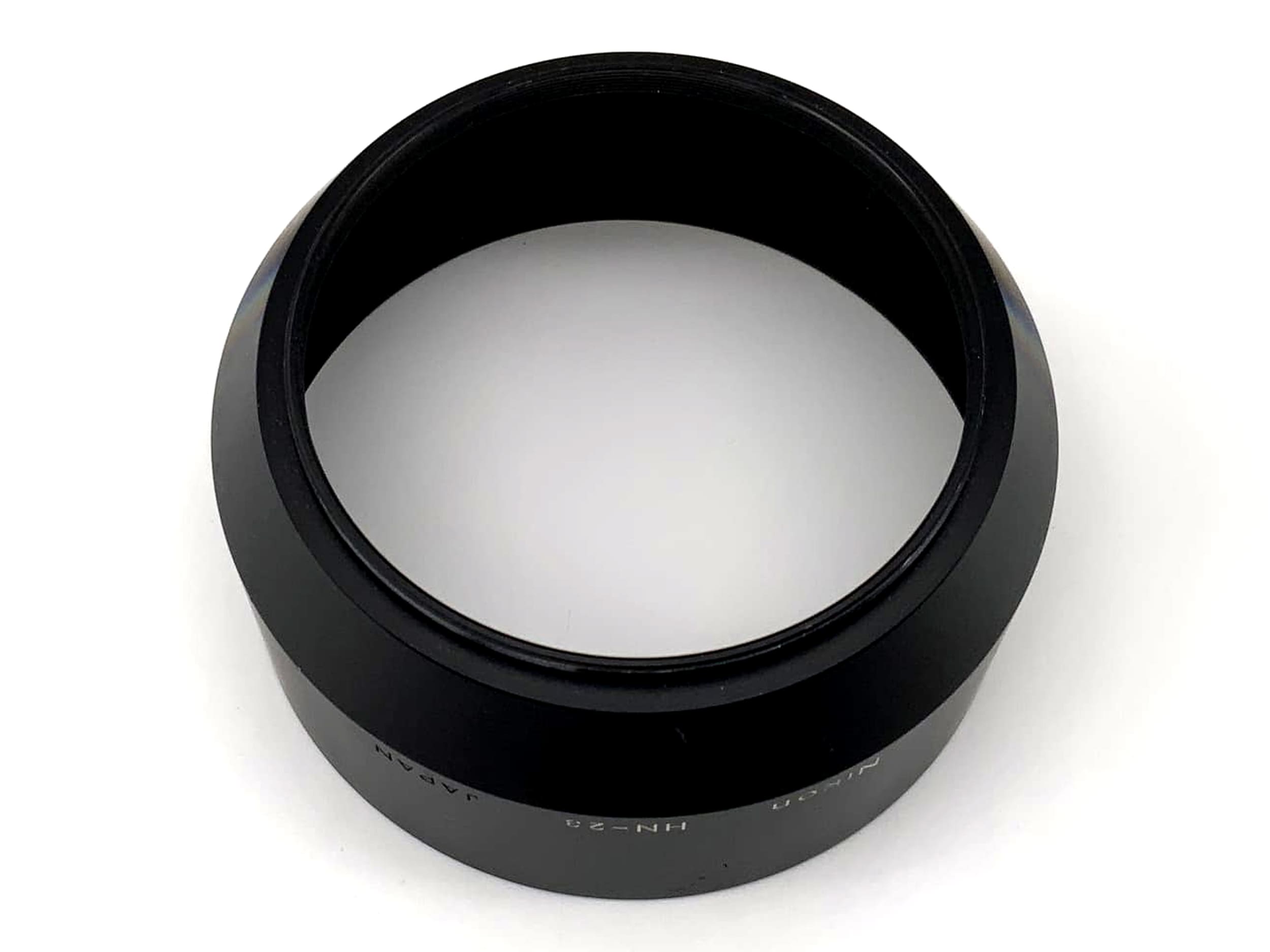 Pare-soleil Nikon HN-23 pour objectif Nikkor AF 85 mm f/1.8 D