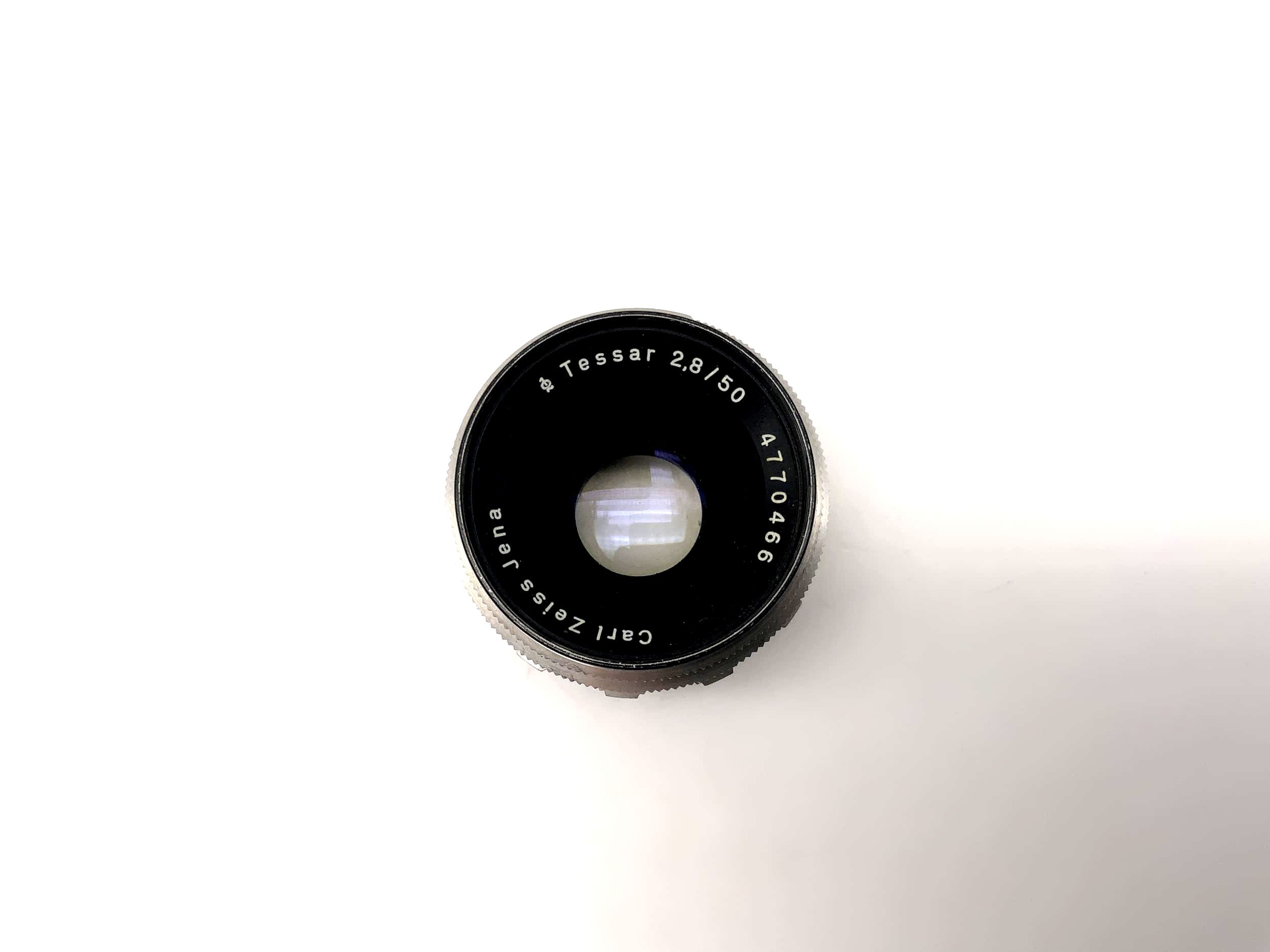 Carl Zeiss 50mm 1:2.8 LensTessar red T 12 Blades Camera Lens (M42)