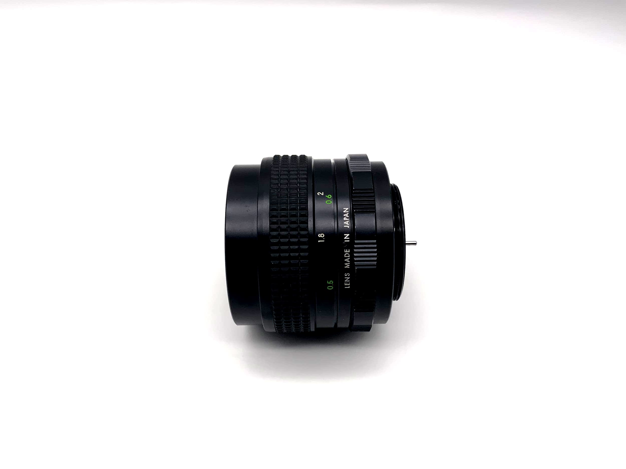 Revuenon 35mm 1:2.8 Lens Auto Camera Camera Lens (M42)