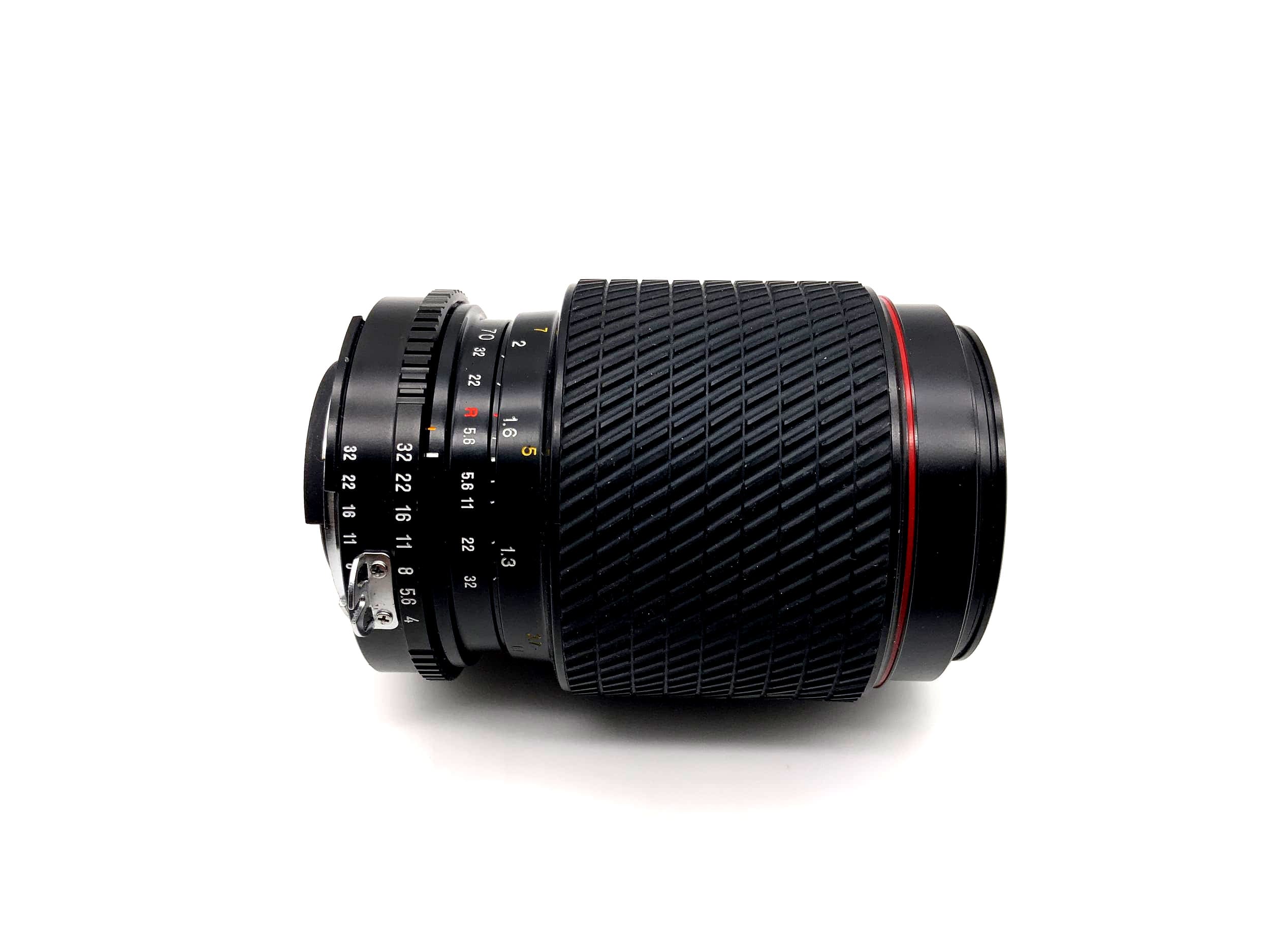 Objectif Tokina 70-210mm 1:4-5.6 pour appareil photo SD (Nikon F)