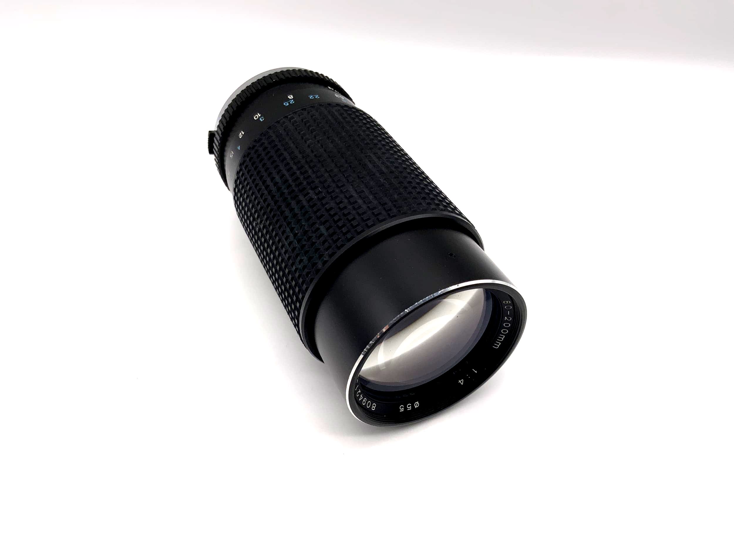 Objectif d'appareil photo Tokina 80-200 mm 1:4 RMC (Olympus OM)