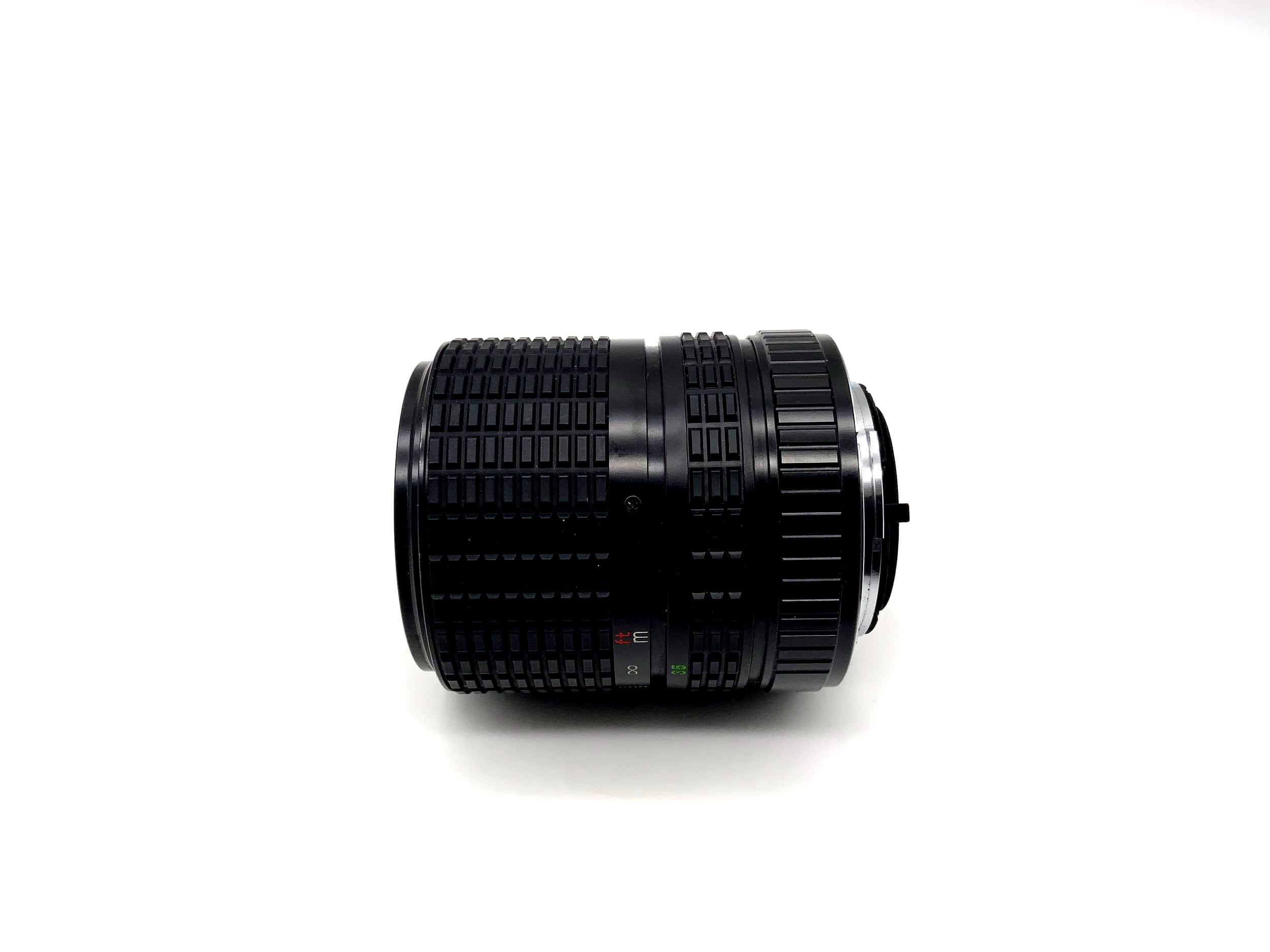 Objectif Beroflex 35-70mm 1:3.5-4.5 MC à zoom automatique (Praktica B)
