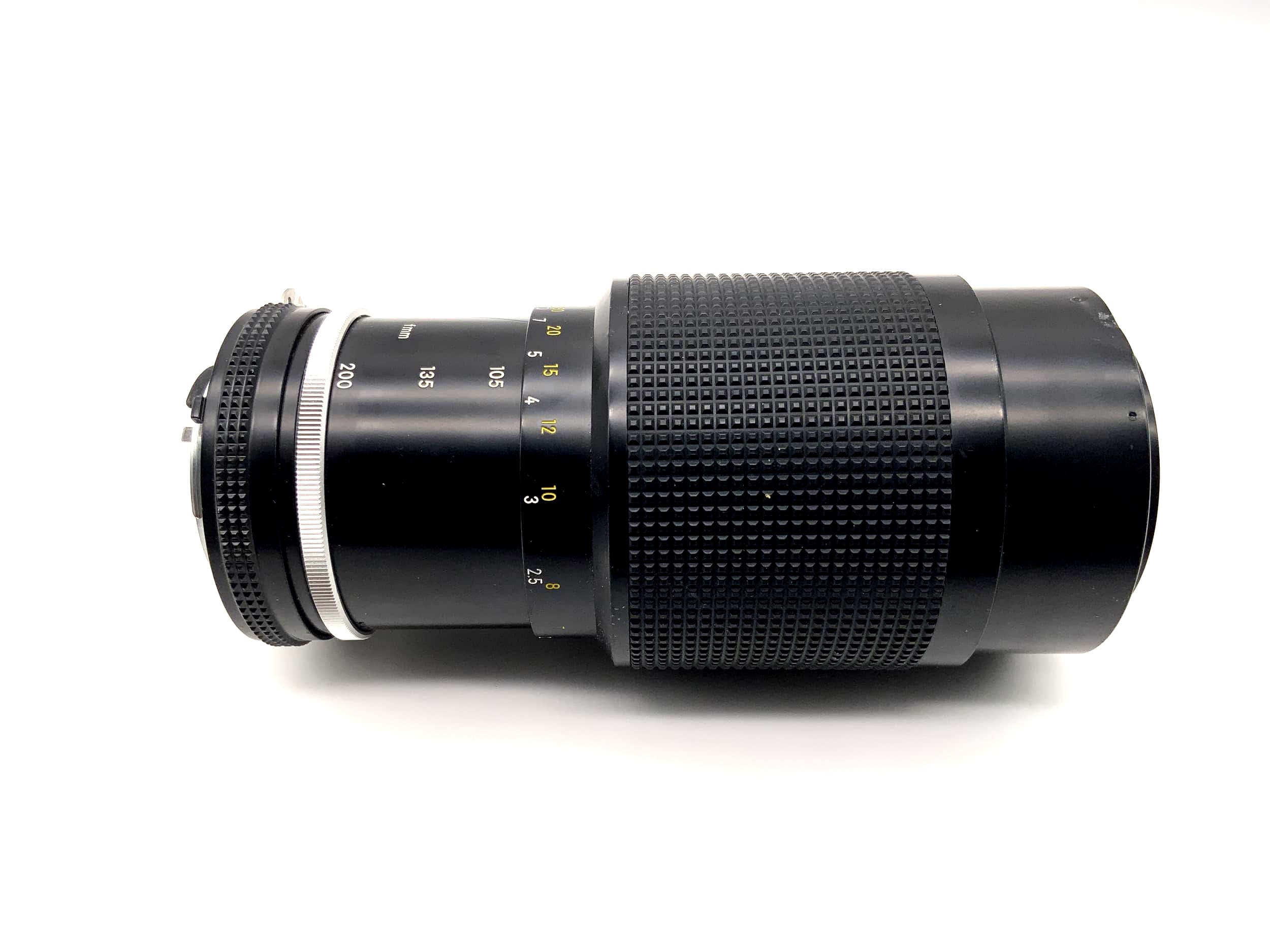 Objectif Nikon 80-200 mm f/4,5 Nikkor Zoom pour appareil photo (Nikon F)
