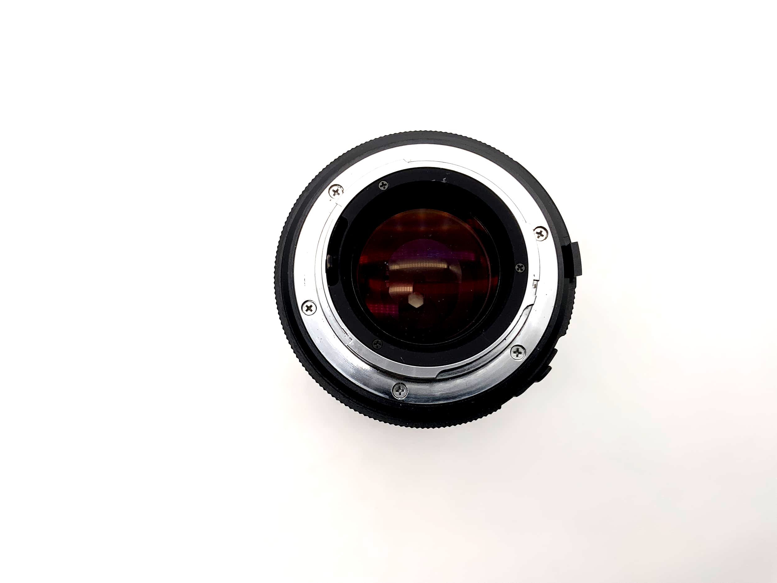 Objectif Vivitar 75-205 mm 1:3.8 à mise au point rapprochée et zoom automatique (Minolta MD)