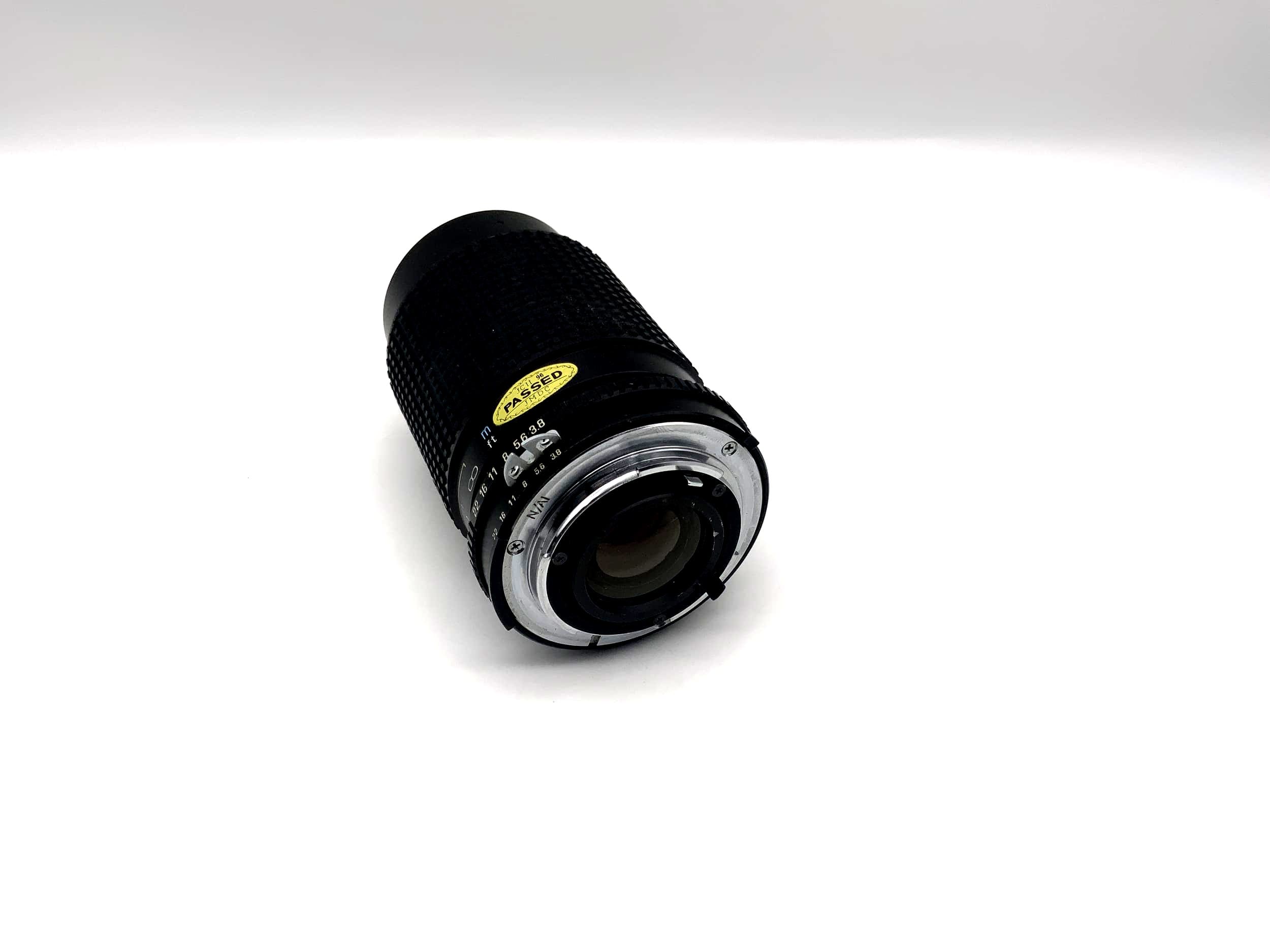 Tokina 75-150mm 1:3.8 Lens RMC Camera Lens (Nikon F)