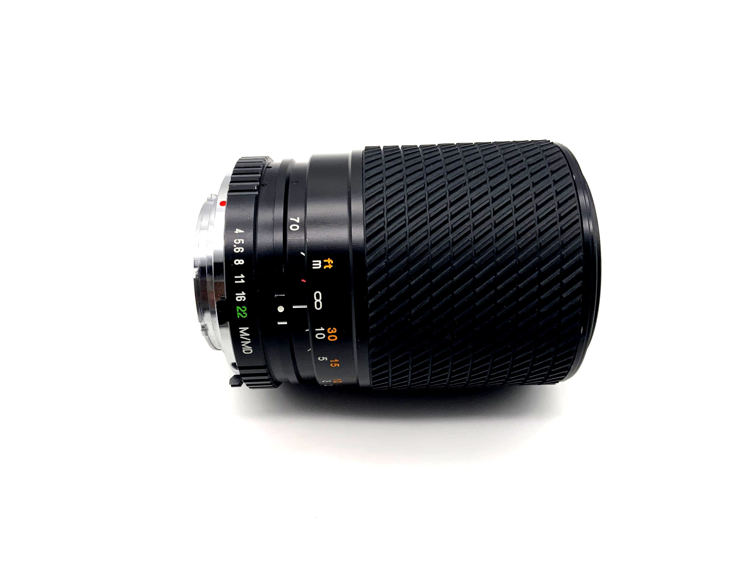 Objectif Tokina 70-210mm 1:4.0-5.6 (Minolta MD)