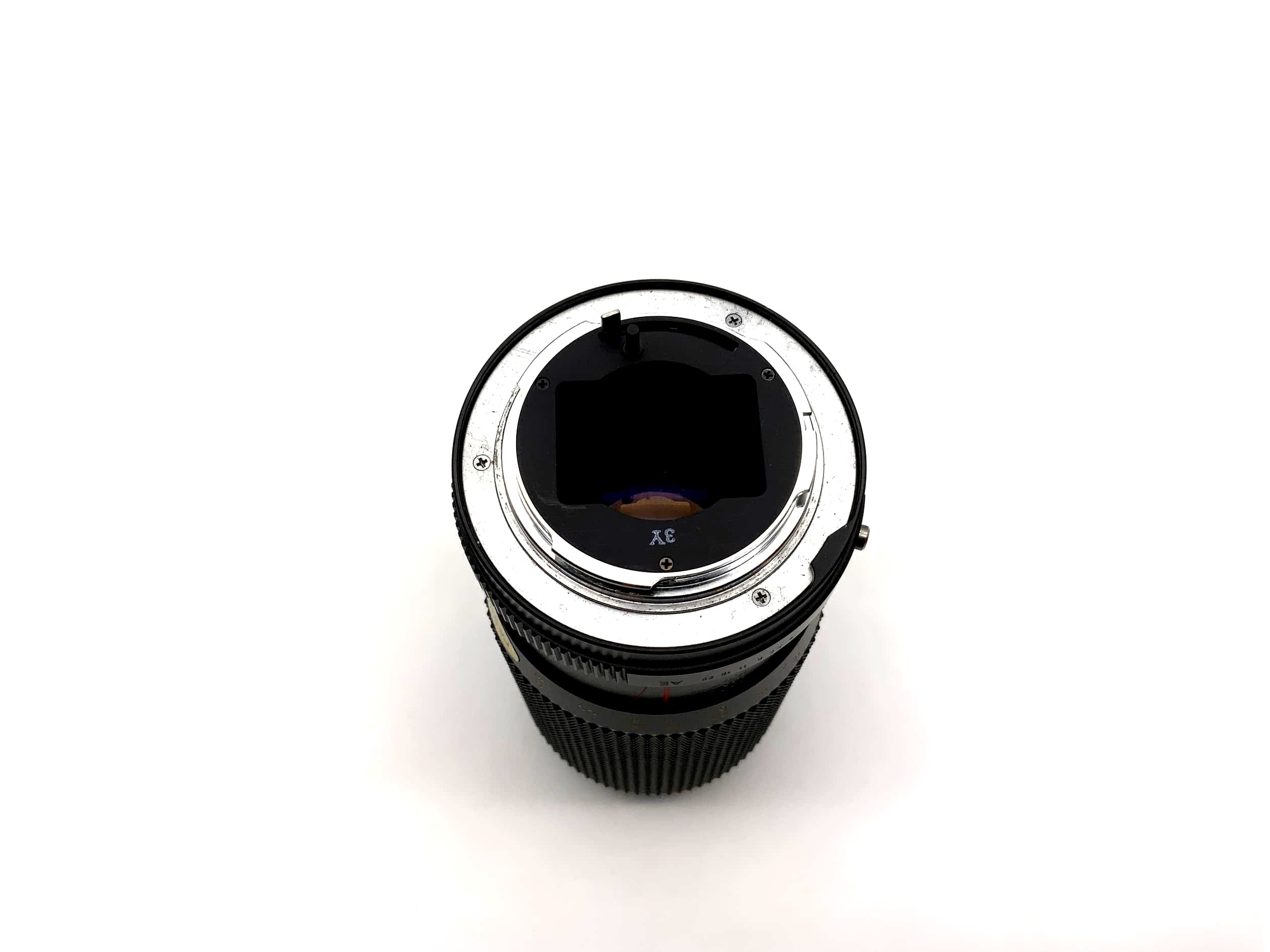 Objectif Konica 80-200 mm 1:4 (Konica AR)