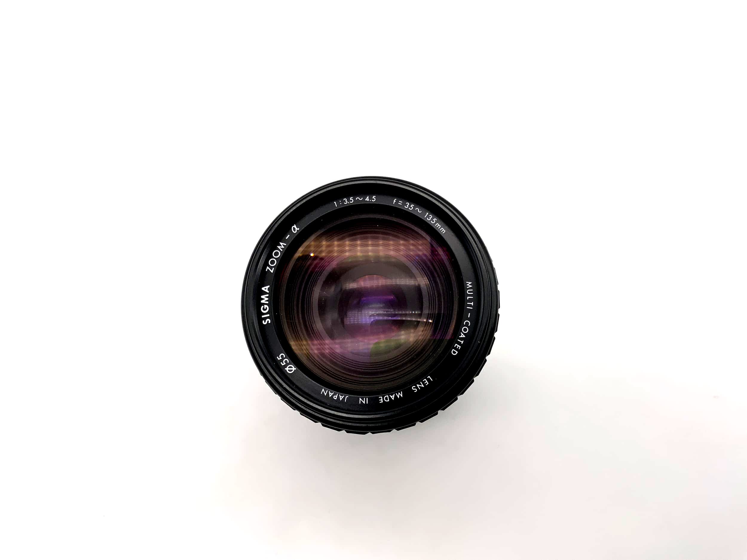 Objectif zoom multicouches Sigma 35-135 mm 1:3.5-4.5 (Yashica/Contax)