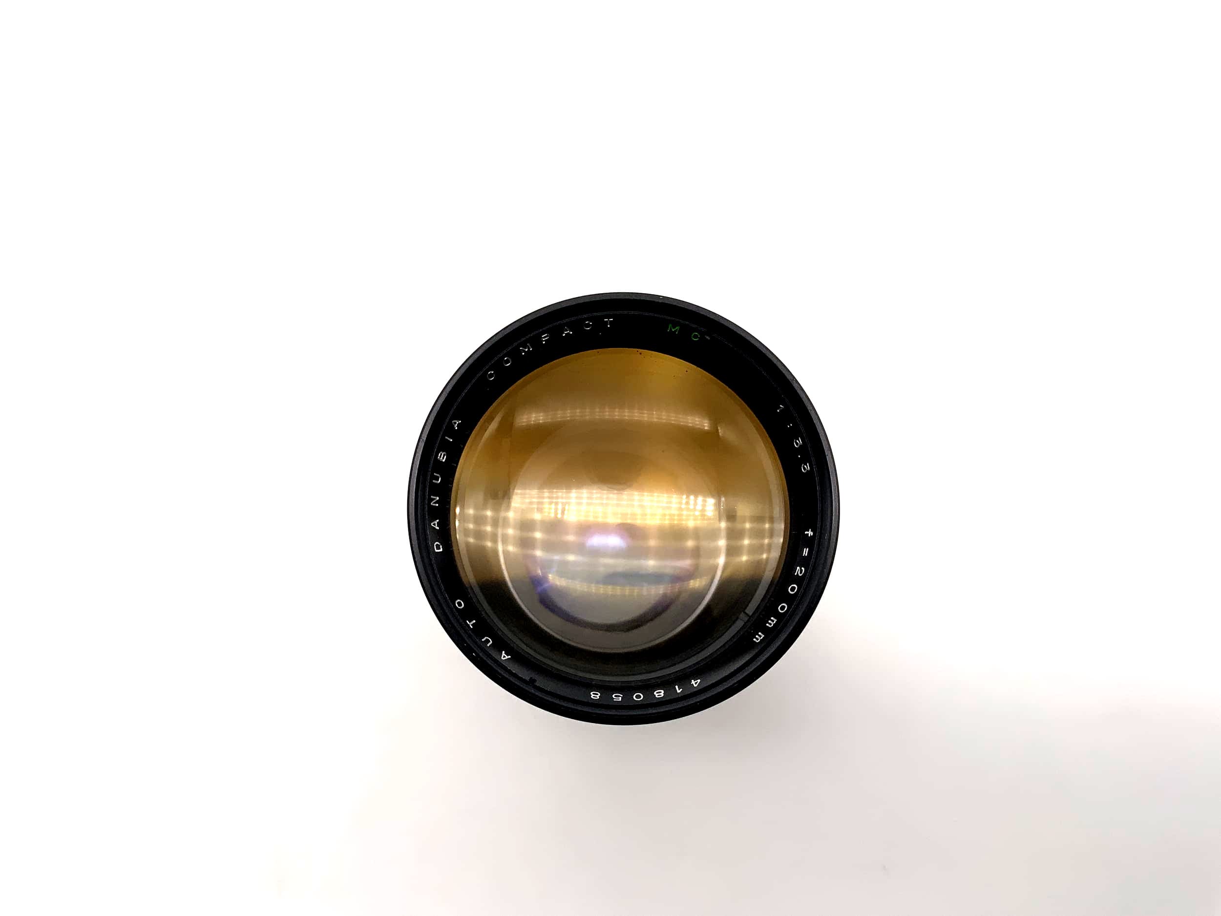 Objectif Danubia 200 mm 1:3.3, compact, multicouches (Yashica/Contax)