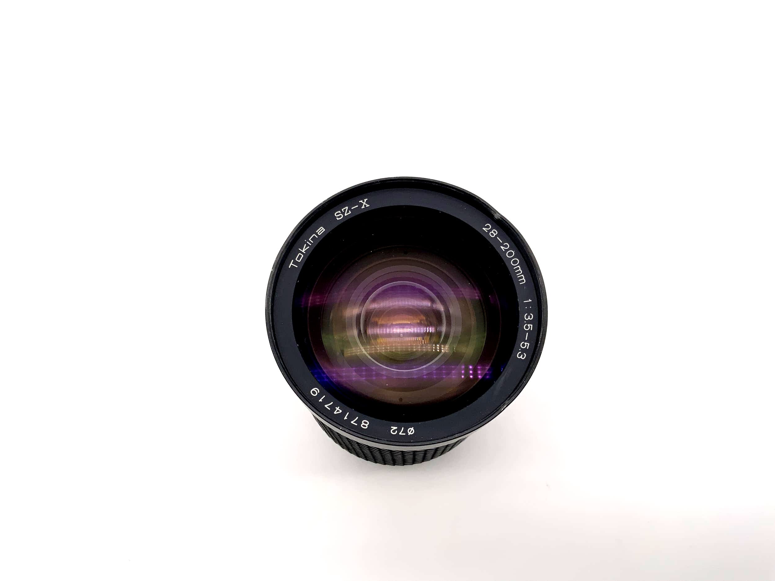 Objectif Tokina 28-200mm 1:3.5-5.3 SZ-X pour appareils photo (Yashica/Contax)