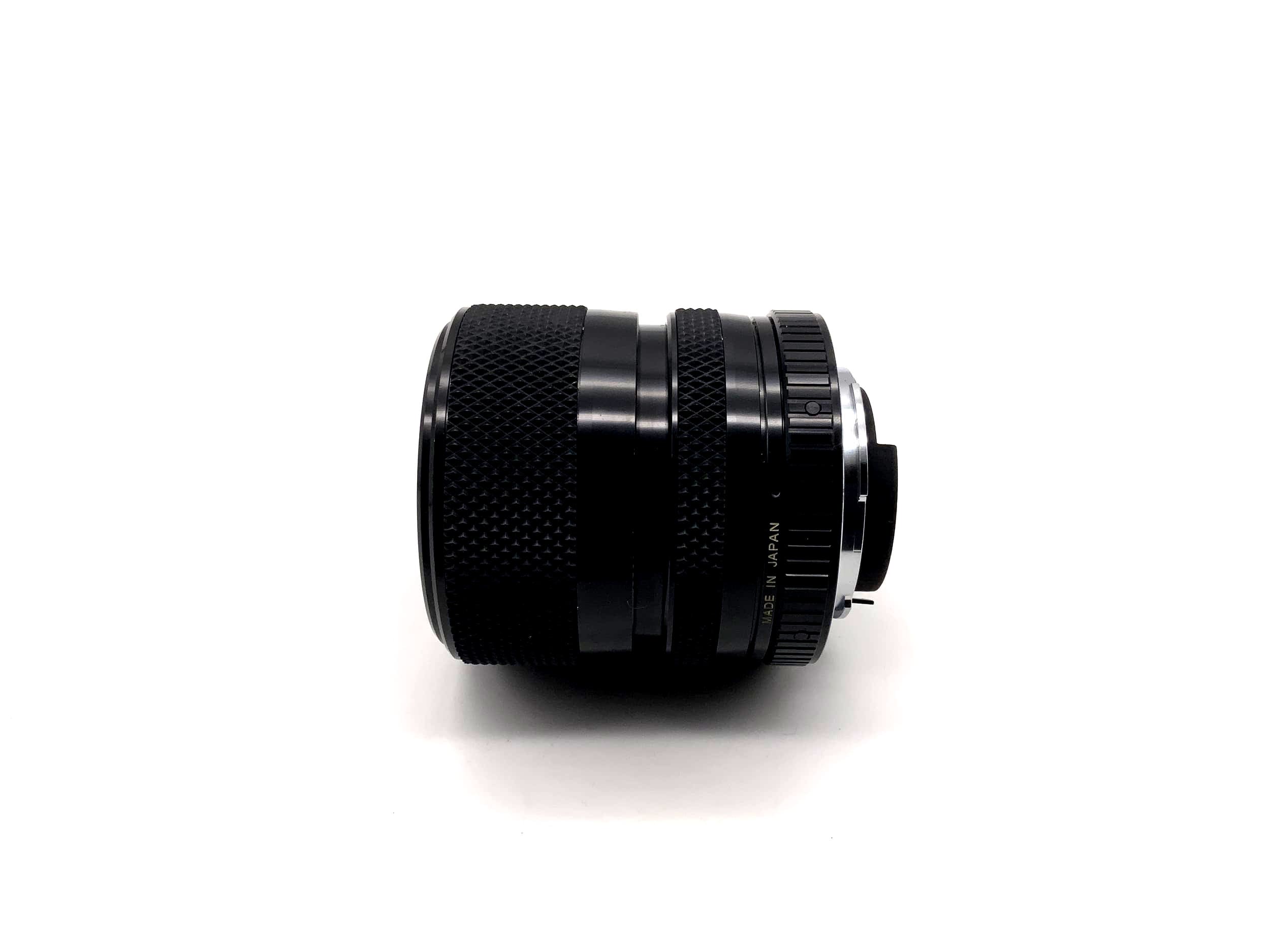 Objectif Soligor 28-70mm 1:3.9-4.8 S/M Zoom+Macro MC pour appareil photo (Pentax K)