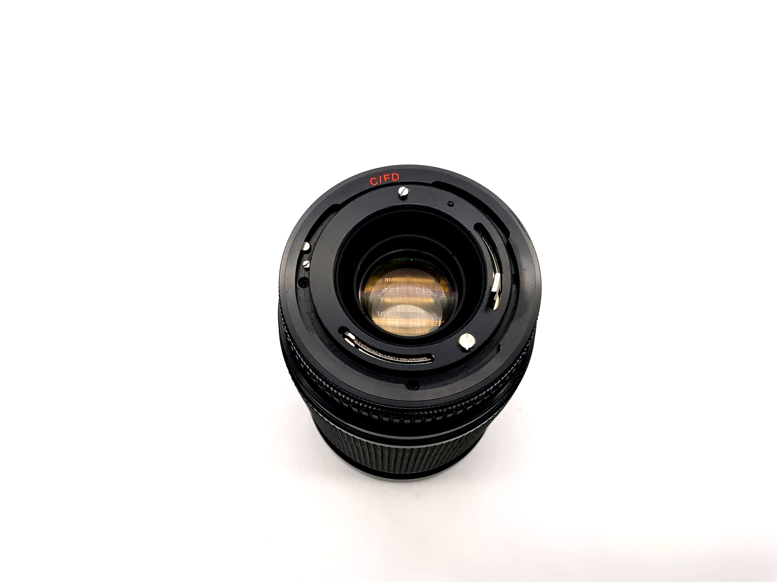 Objectif zoom macro Vivitar 28-200 mm 1:3.5-5.3 MC (Canon FD)