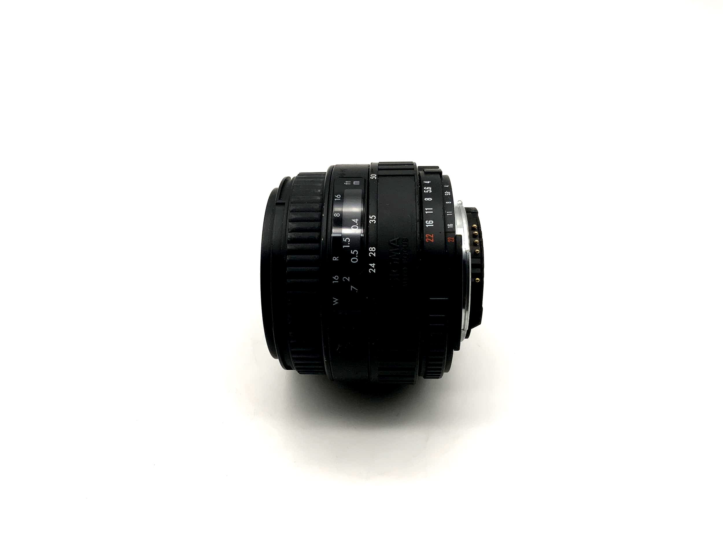Objectif Sigma 24-50mm 1:4-5.6 UC Zoom multicouches (Nikon AF)