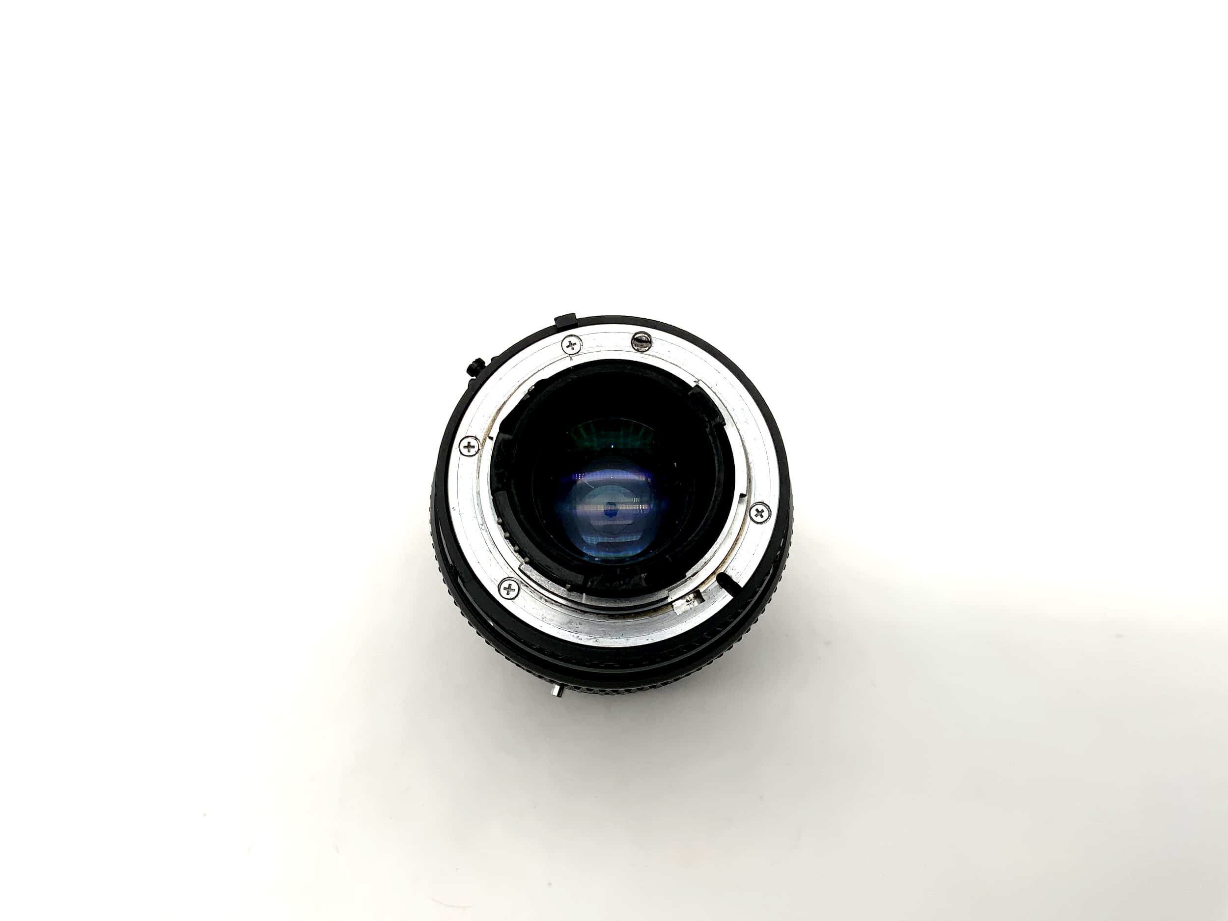 Objectif macro Nikon 35-70 mm 1:2.8 Nikkor Ai-S (Nikon AF)
