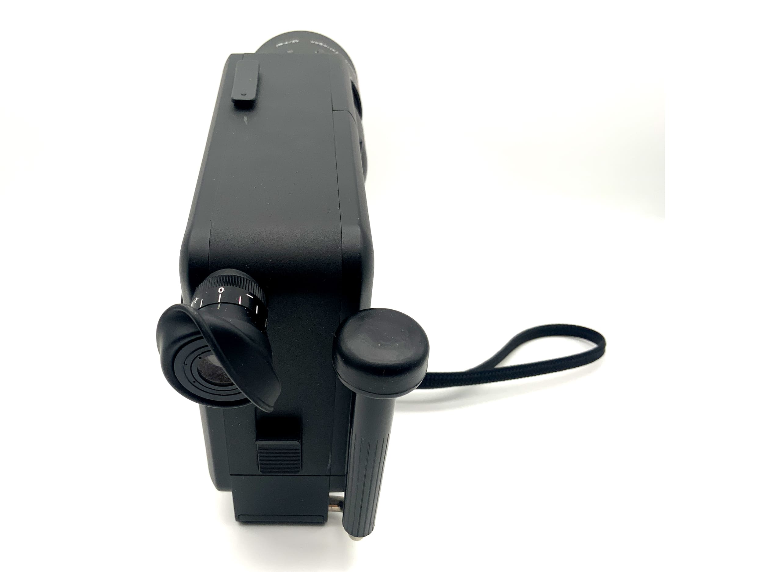 Caméra argentique Braun Nizo Integral 7 avec objectif Macro-Variogon 1:2.7/7-50mm Super 8