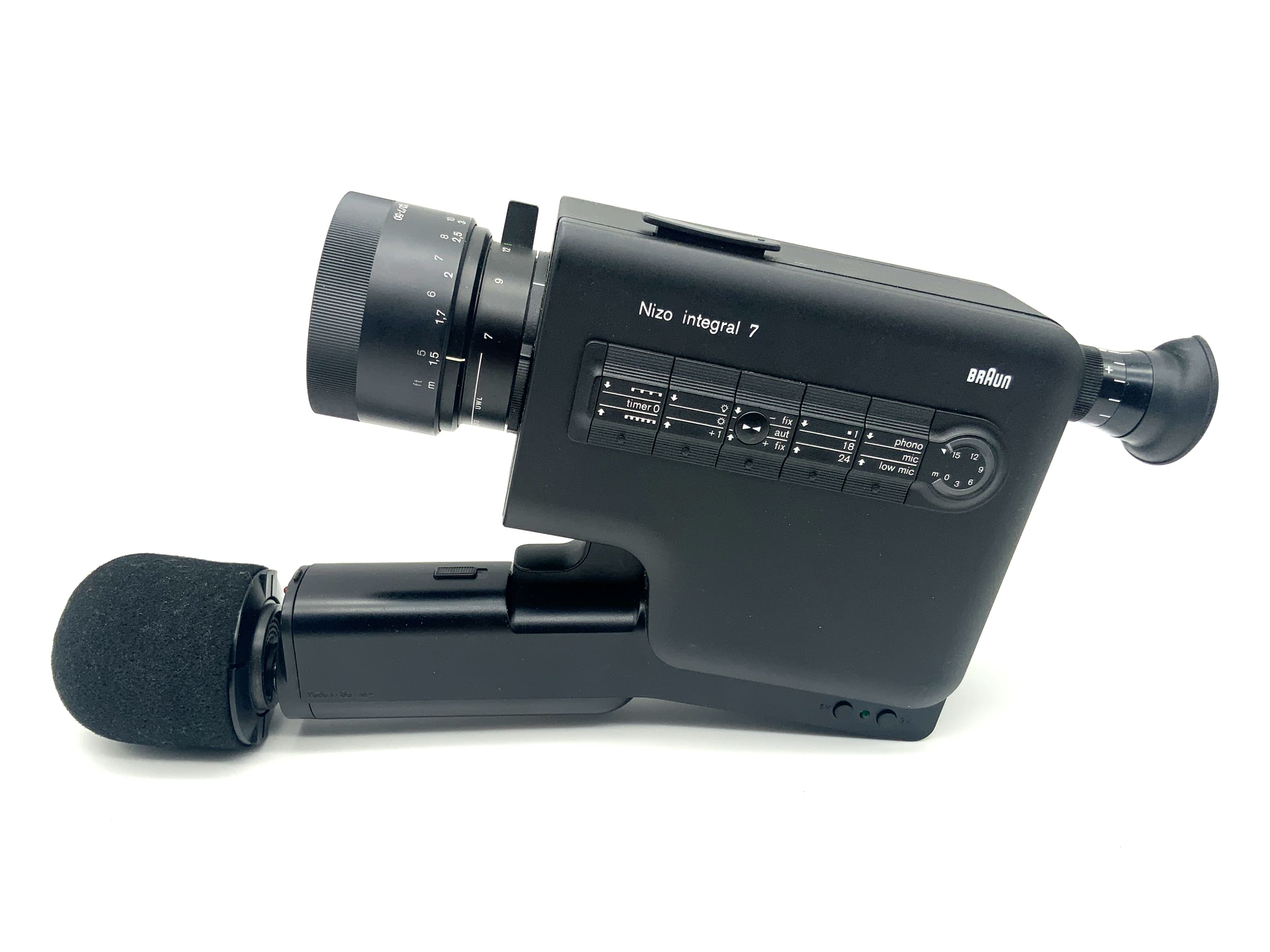 Caméra argentique Braun Nizo Integral 7 avec objectif Macro-Variogon 1:2.7/7-50mm Super 8