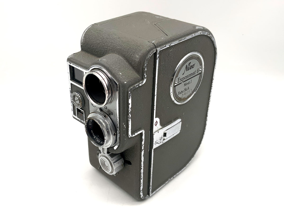 Appareil photo argentique Braun Nizo Exposomat 8 Mod. I avec objectif double 8 mm Ronar 1:1.9 f=12,5 mm