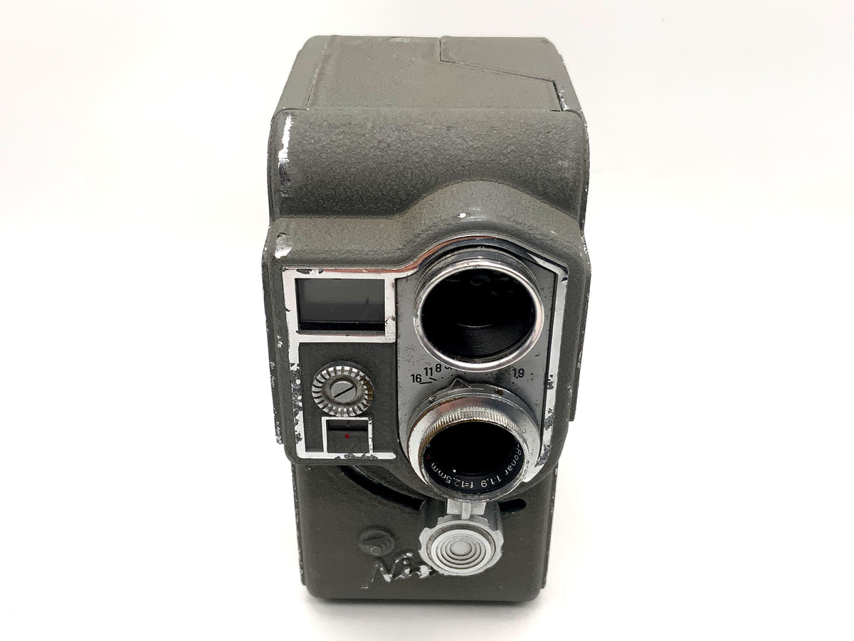 Appareil photo argentique Braun Nizo Exposomat 8 Mod. I avec objectif double 8 mm Ronar 1:1.9 f=12,5 mm