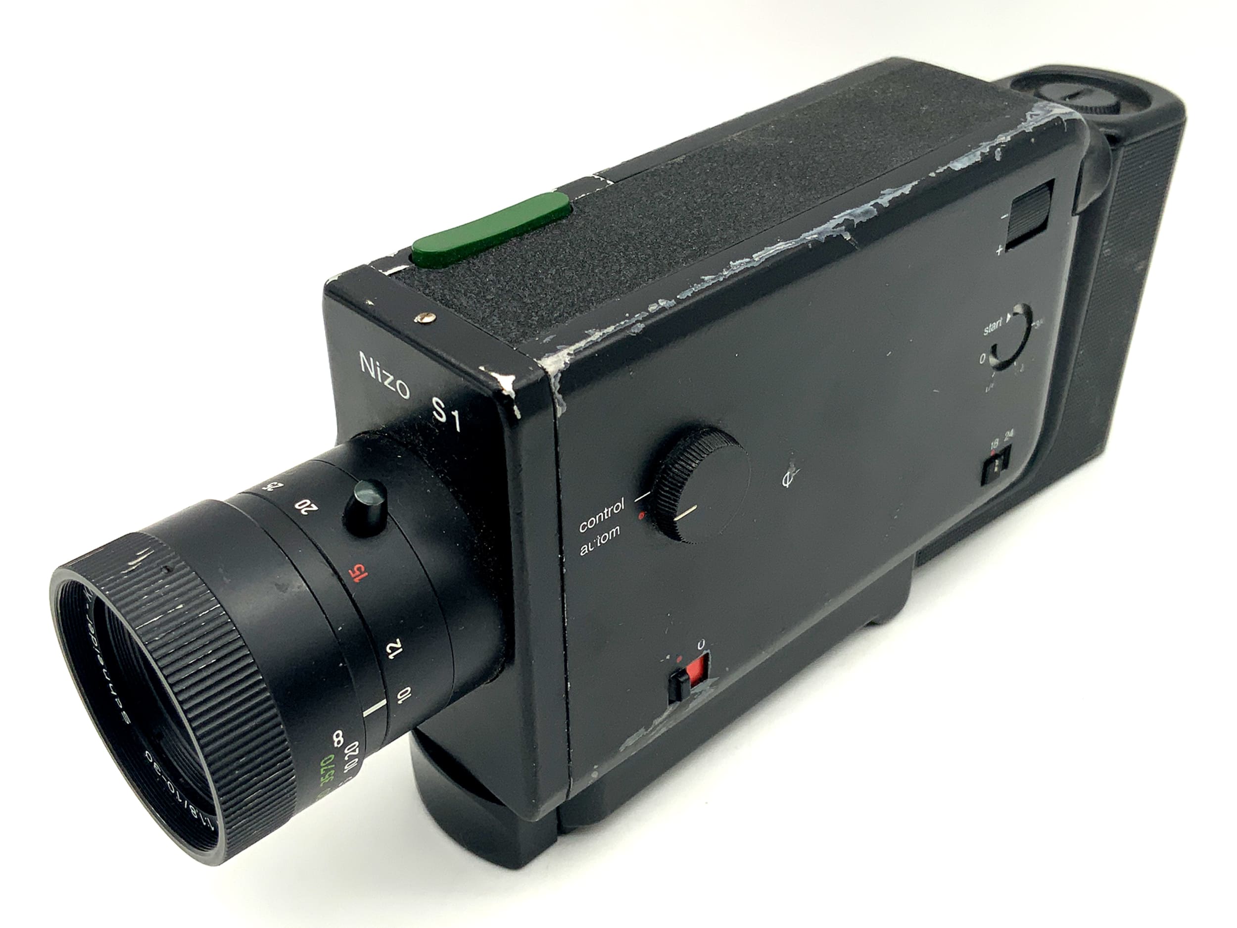 Caméra argentique Braun Nizo S1 avec objectif Variogon 1:1.8/10-30 mm Super 8