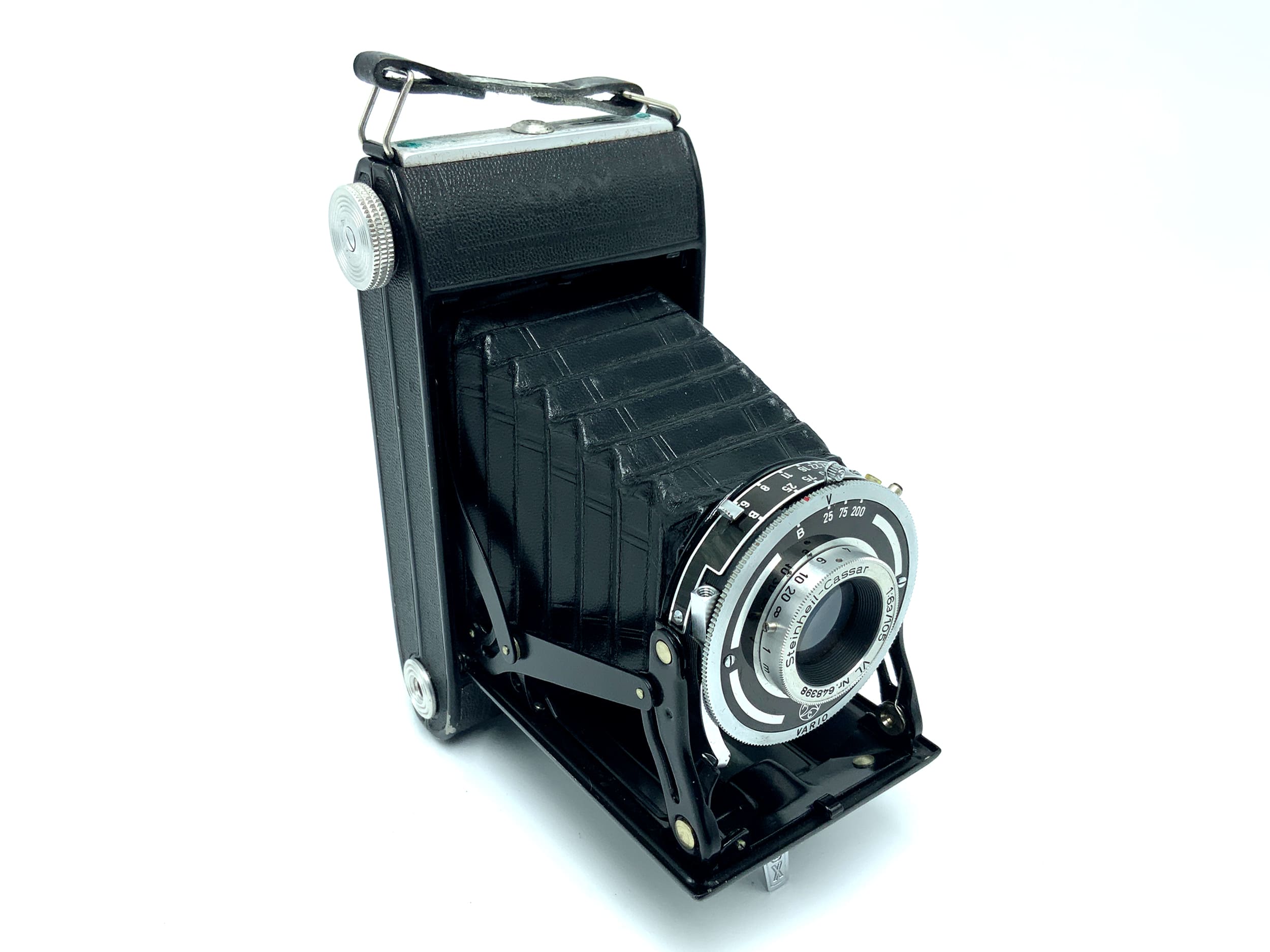 ADOX Dr. Schleussner Klappkamera mit Steinheil-Cassar 105mm 1:6.3 VL