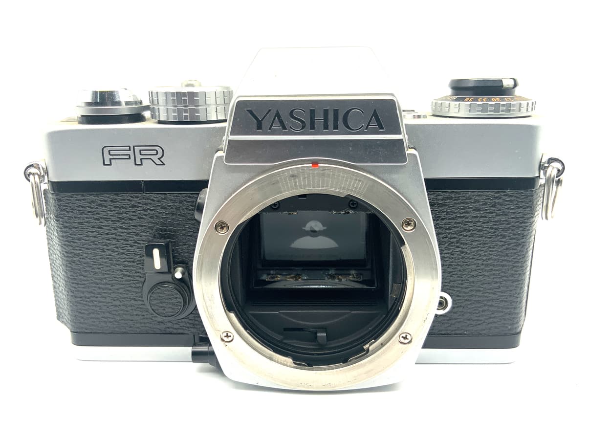 Yashica FR SLR 35mm Spiegelreflexkamera analog Body Gehäuse (Yashica/Contax)