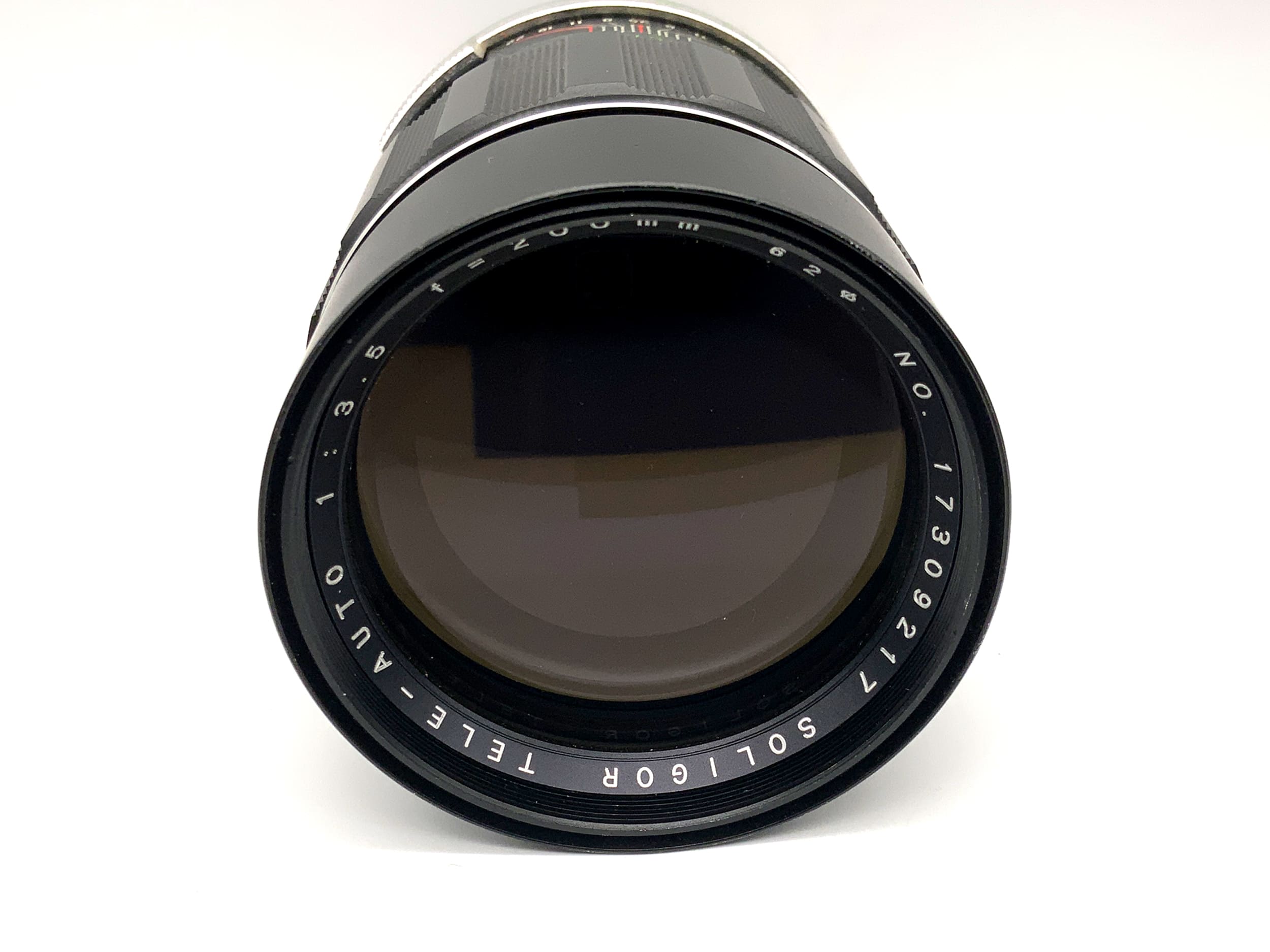 Objectif téléobjectif automatique Soligor 200 mm 1:3.5 (Minolta MD)