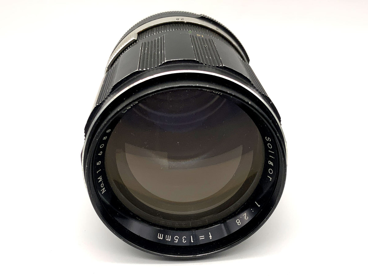 Objectif fixe Soligor 135 mm 1:2,8 (Icarex BM)