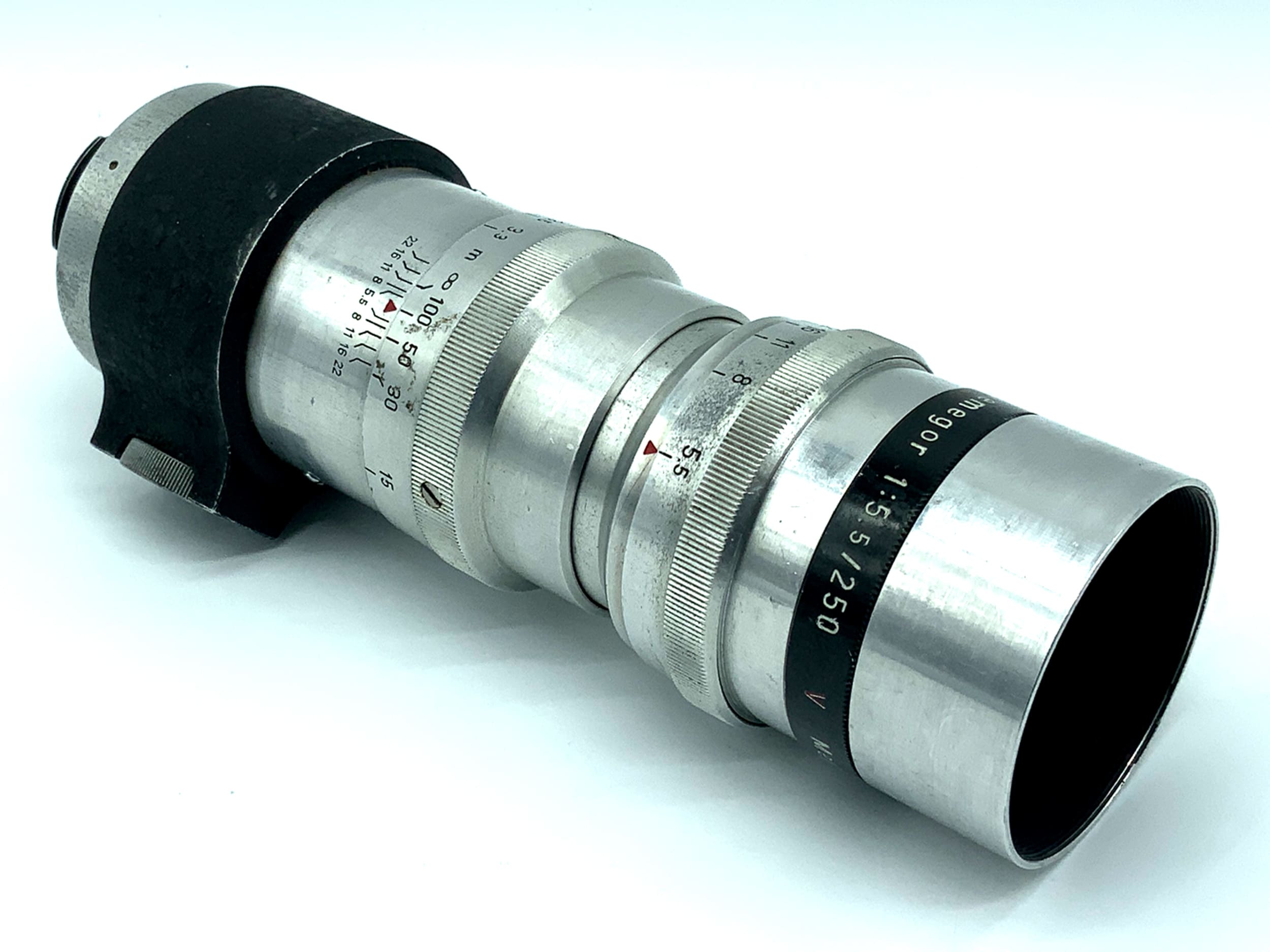 Objectif Meyer Optik Görlitz 250 mm 1:5.5, objectif Telemegor rouge V (Exa)